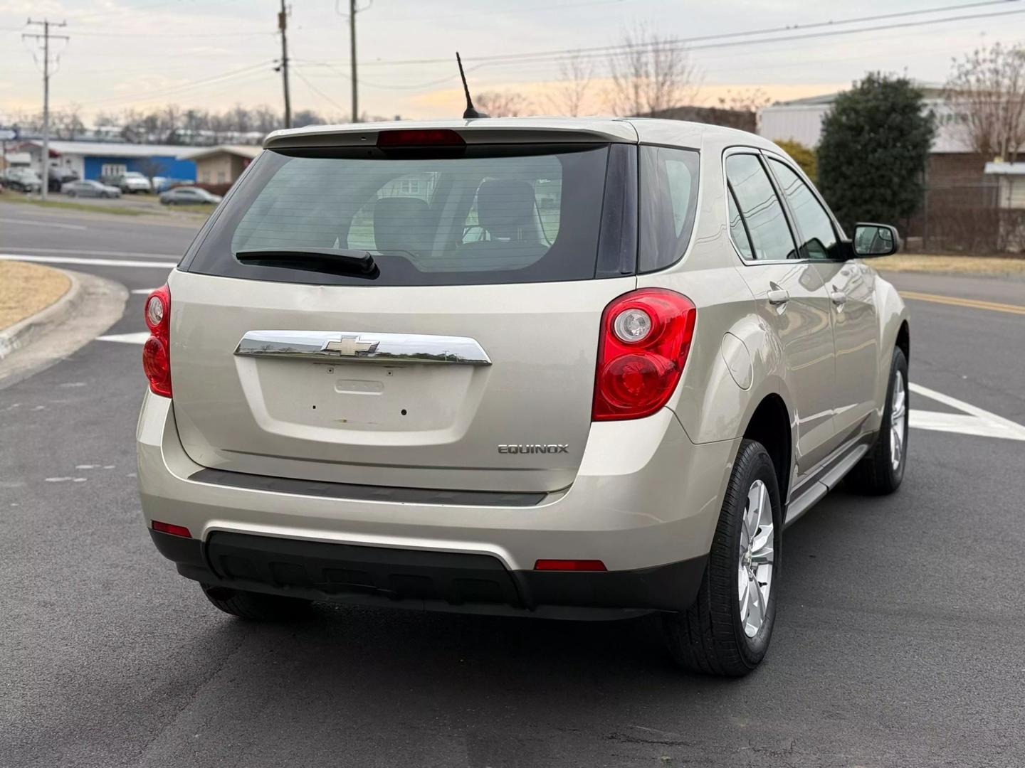 2013 Chevrolet Equinox LS photo 5