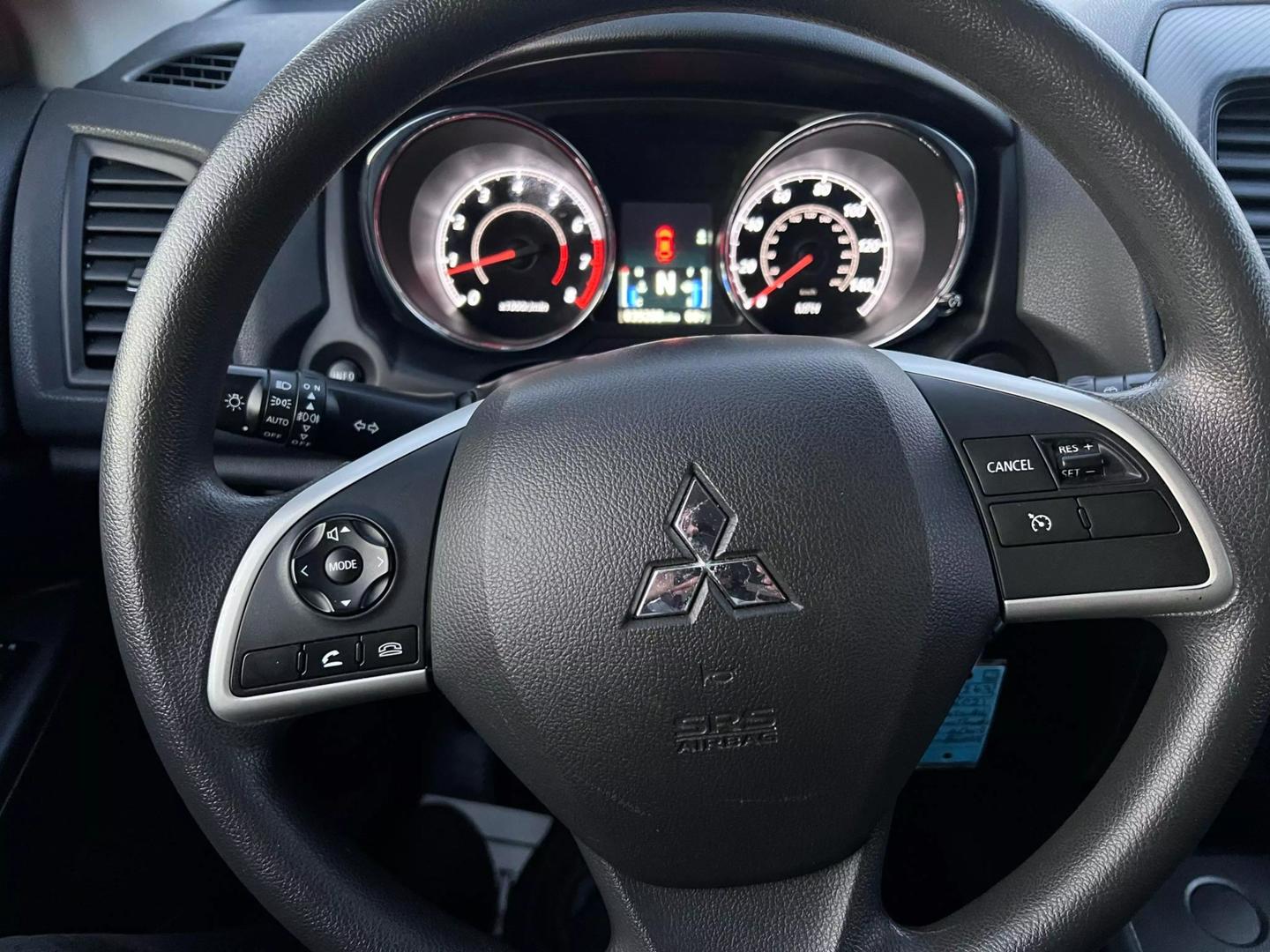 2021 Mitsubishi Outlander Sport ES photo 17