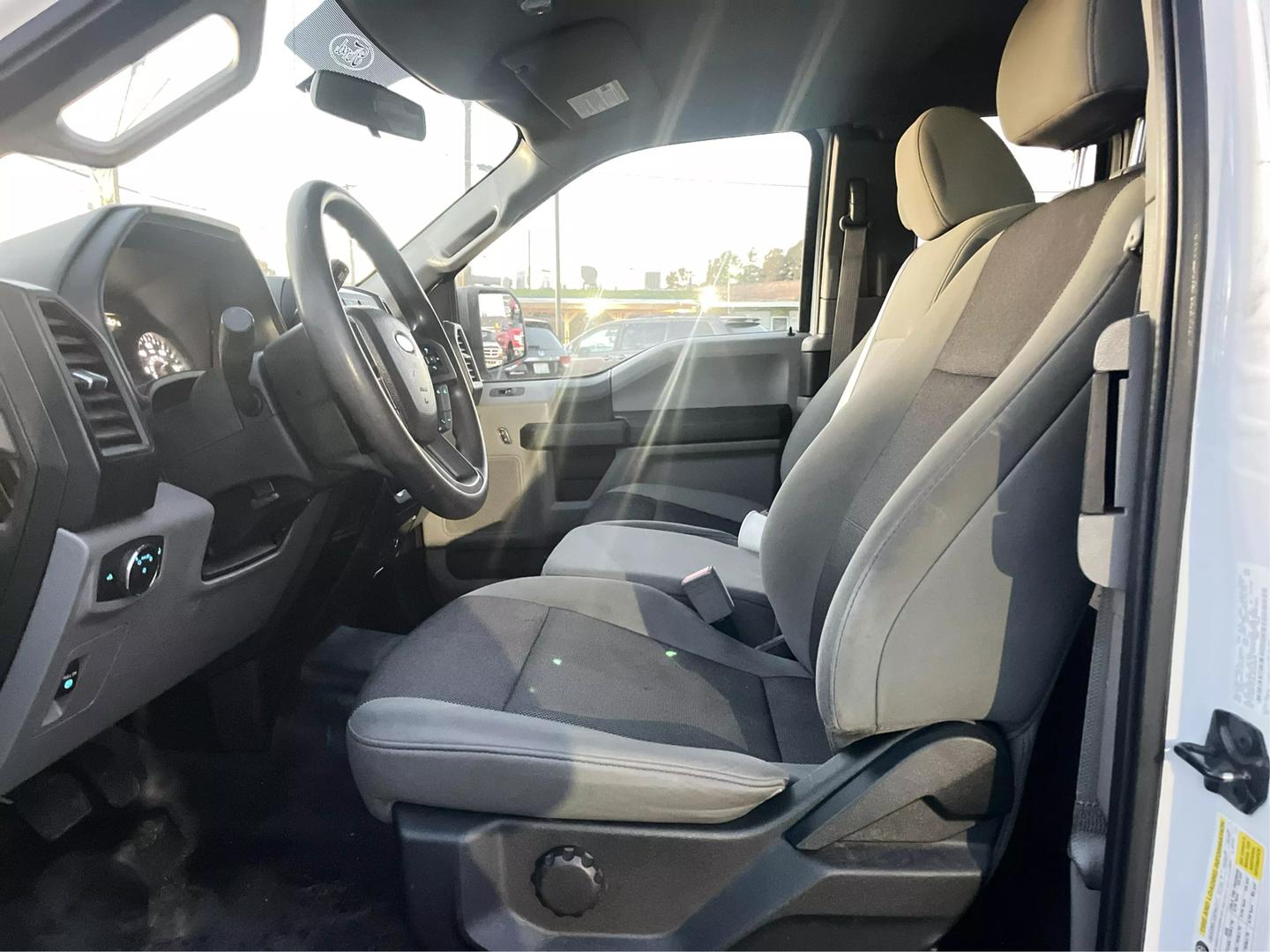 2018 Ford F-150 XL photo 18