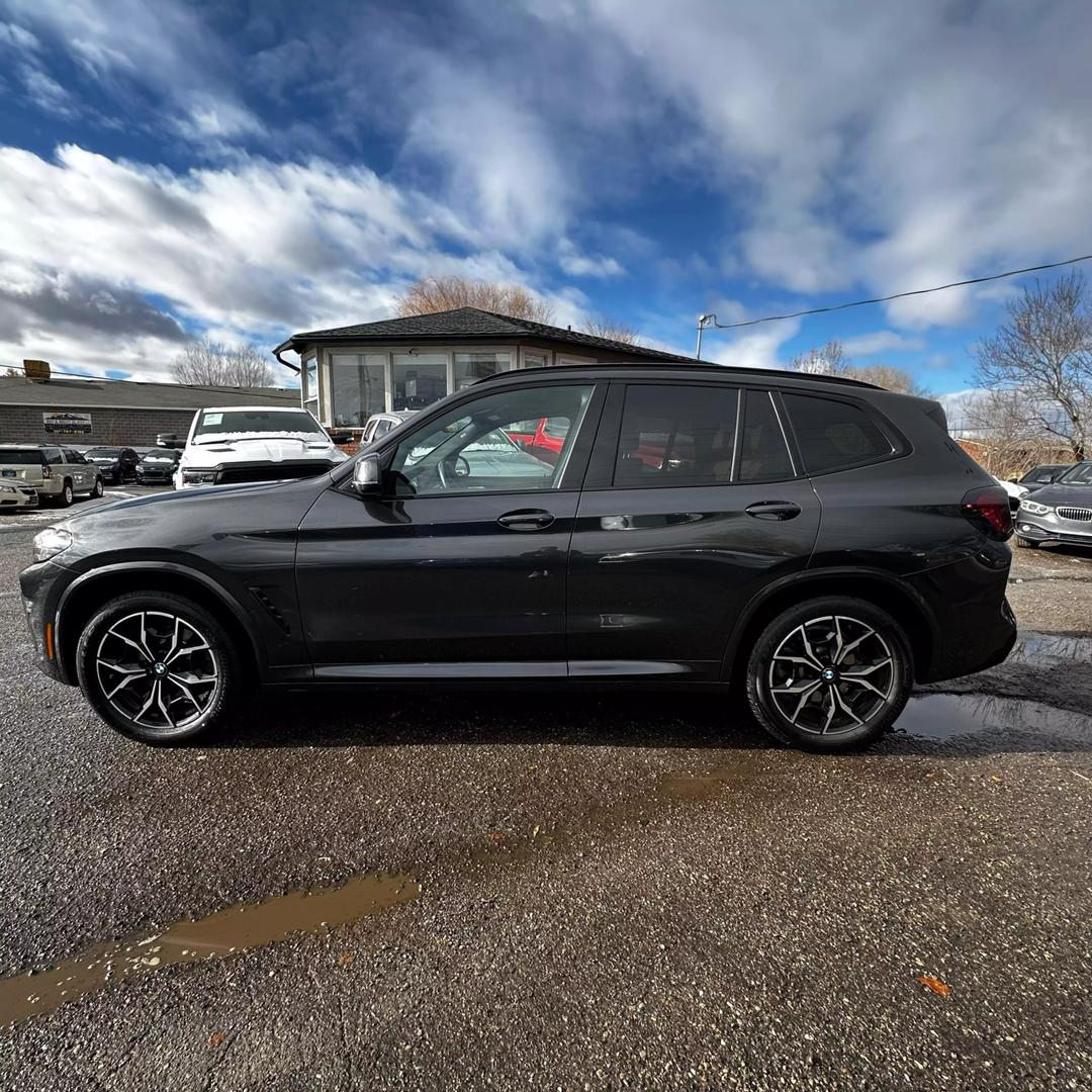 2022 BMW X3 30i photo 26