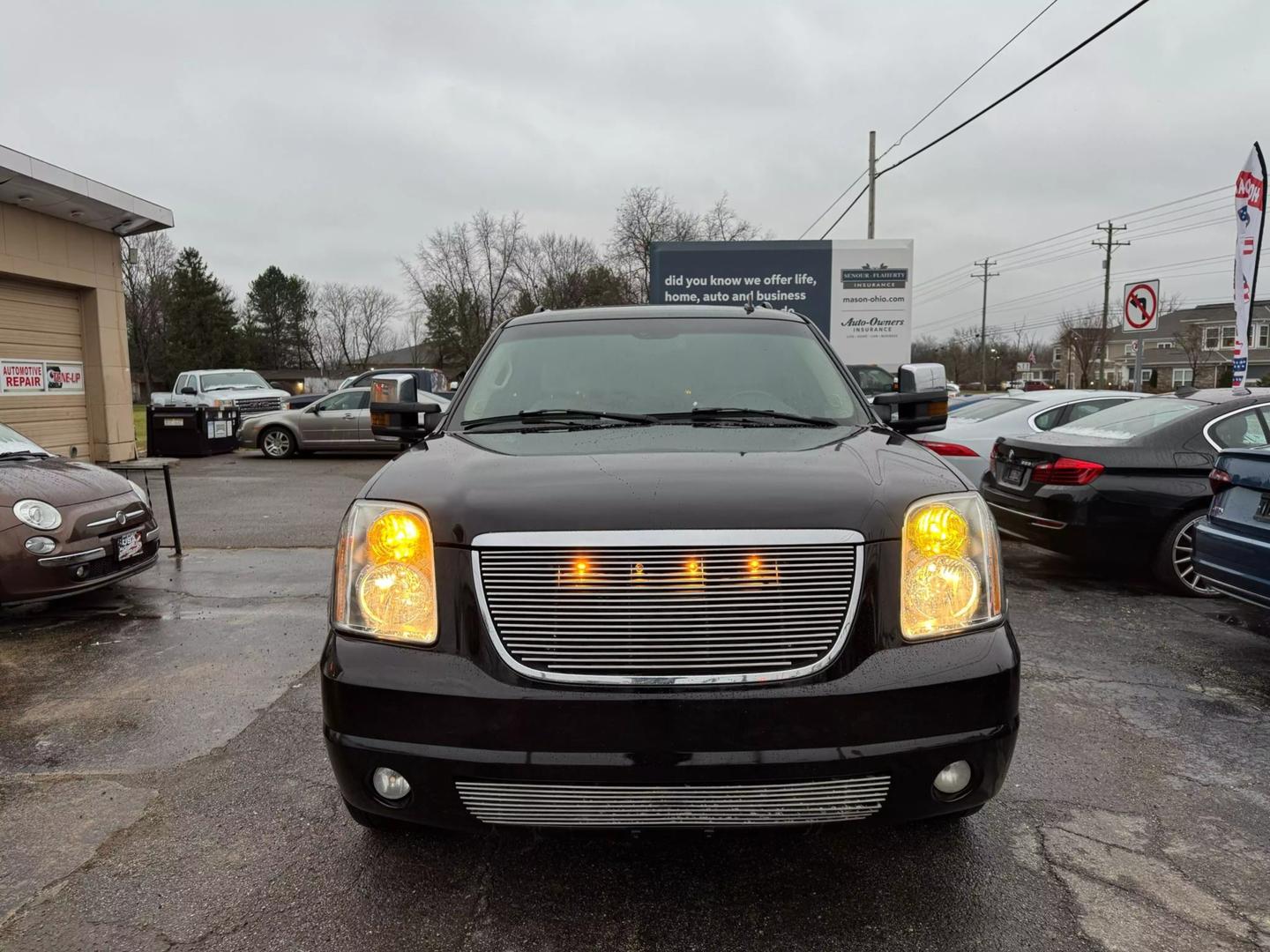 2007 GMC Yukon XL Denali photo 9