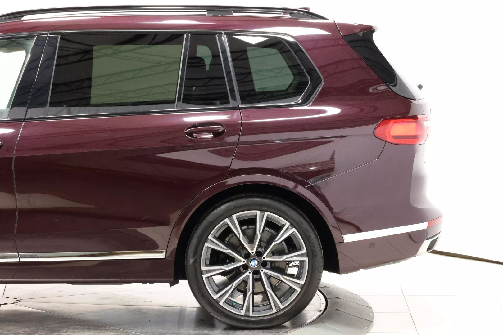2022 Bmw X7 - Image 7