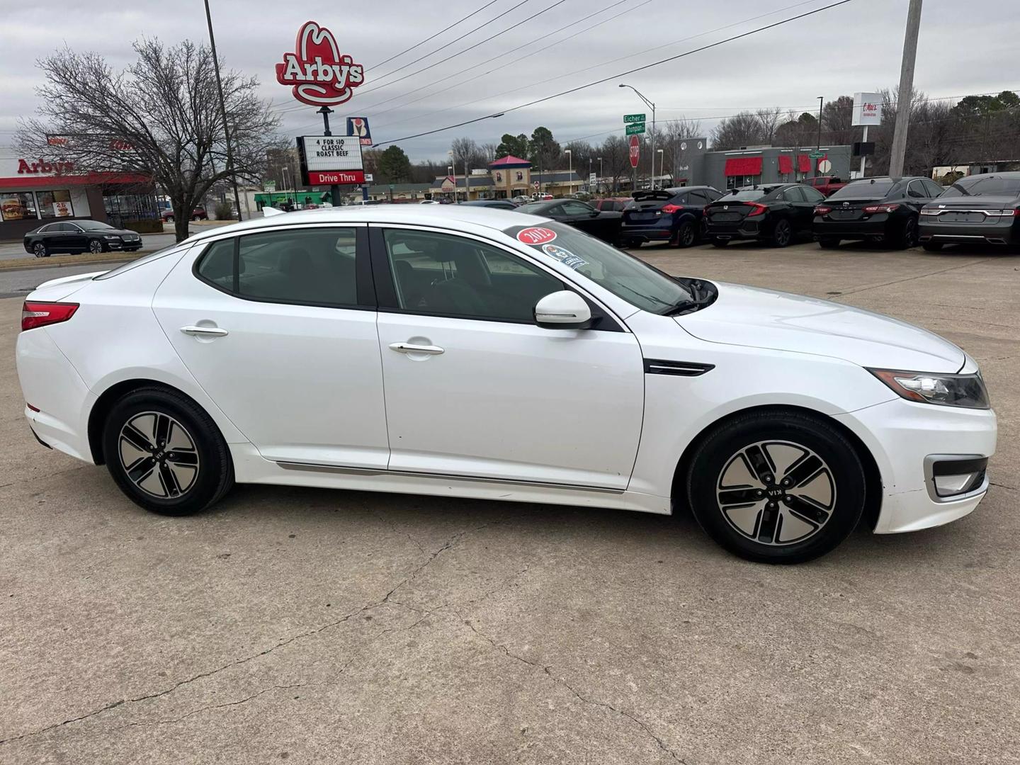 2012 Kia Optima Hybrid photo 3