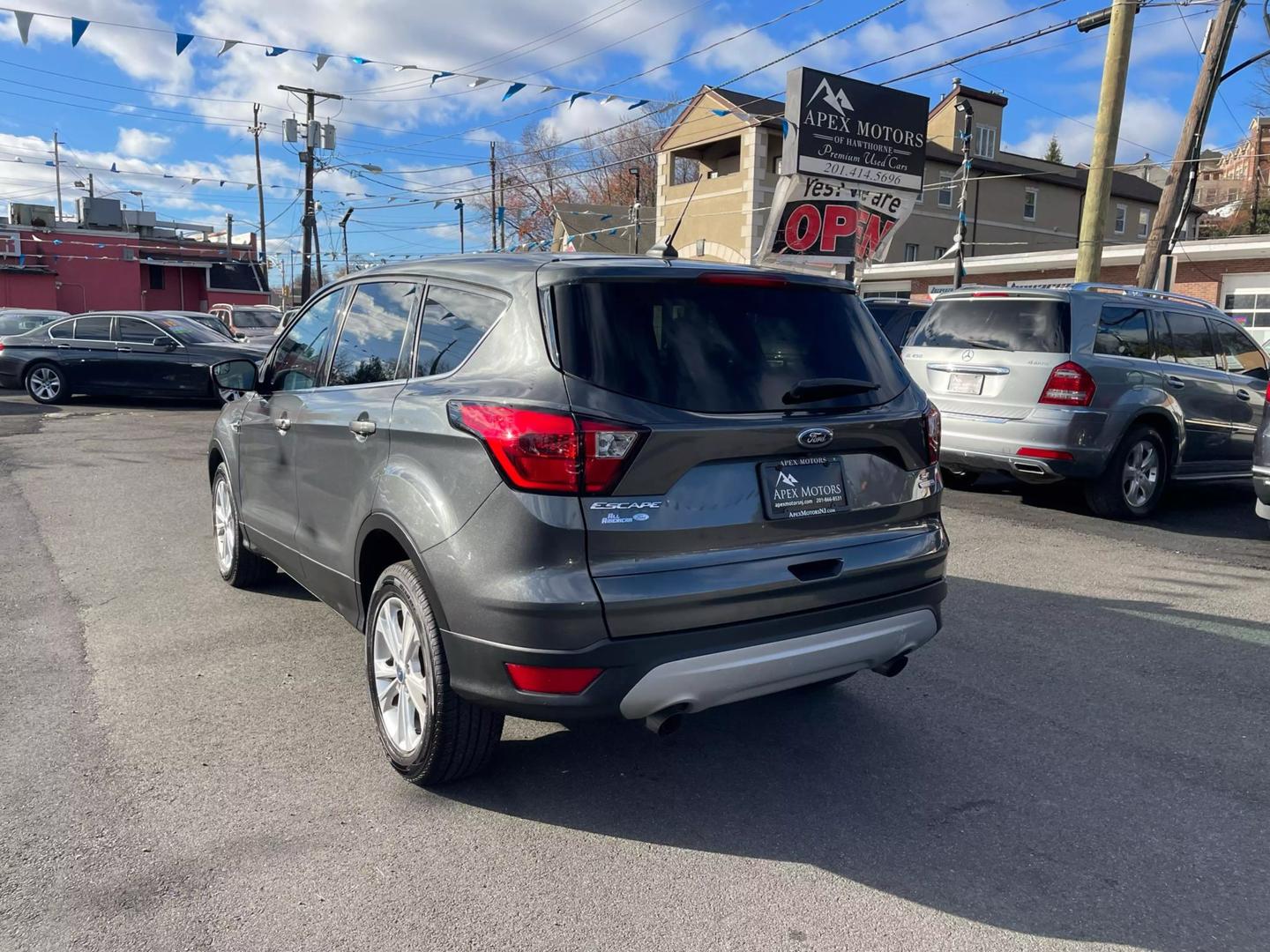 2019 Ford Escape SE photo 9