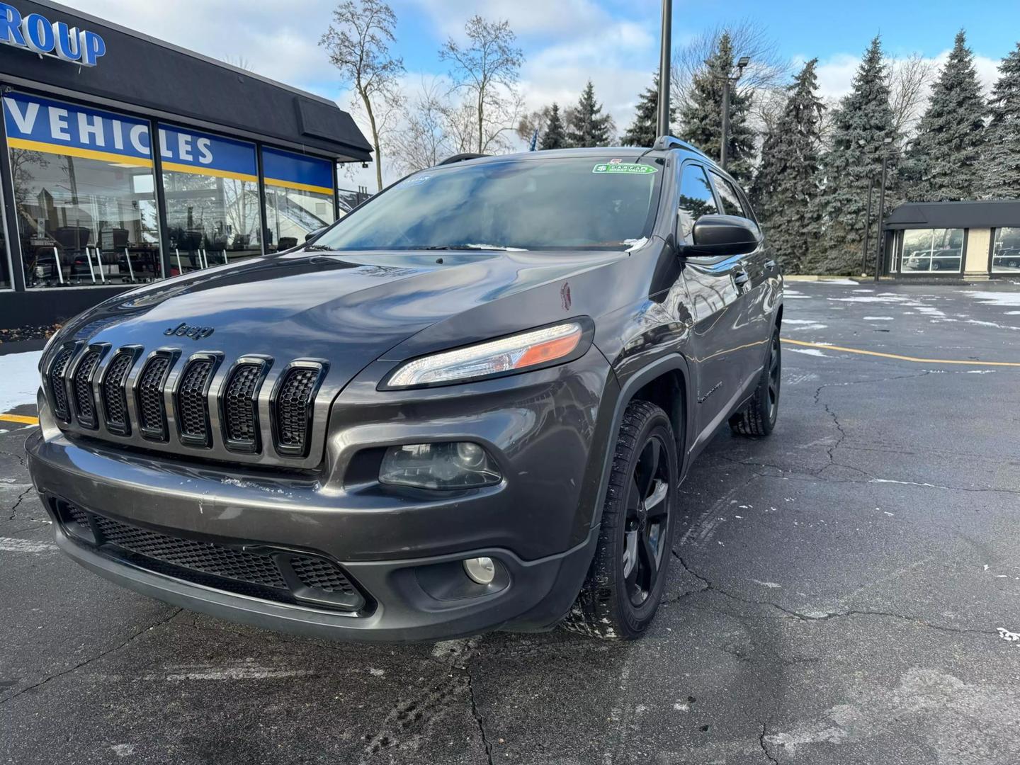 2018 Jeep Cherokee Latitude photo 2