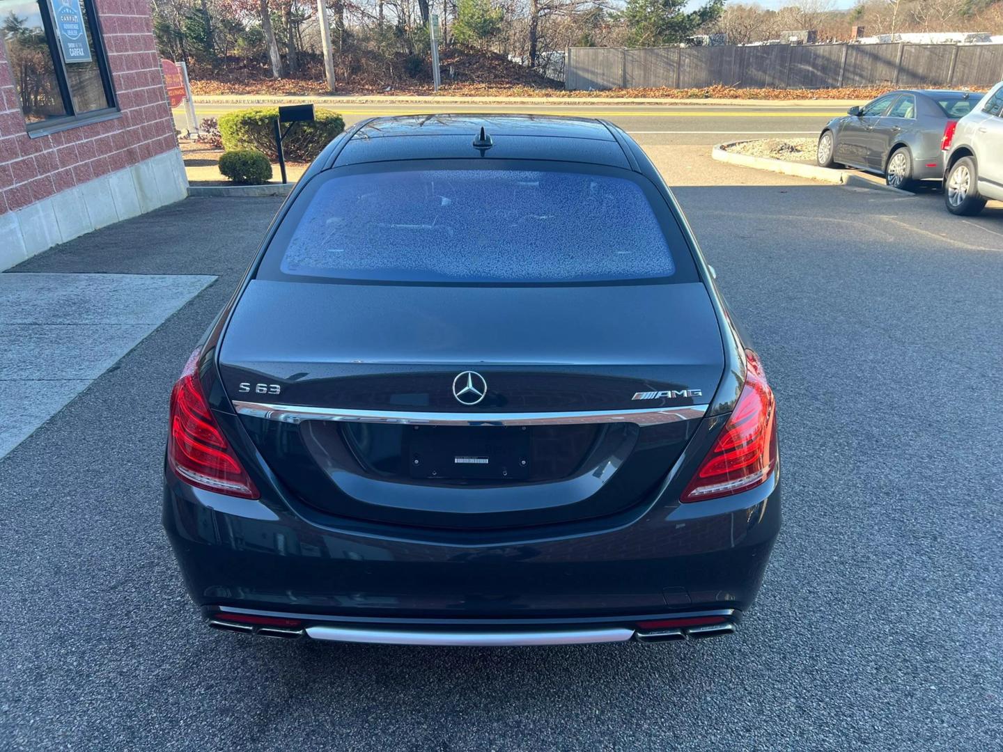 2016 Mercedes-Benz S-Class S63 AMG photo 4