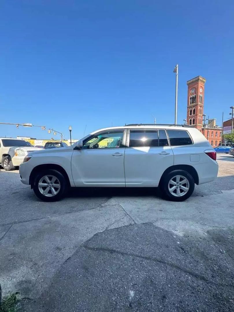 2008 Toyota Highlander Base photo 5