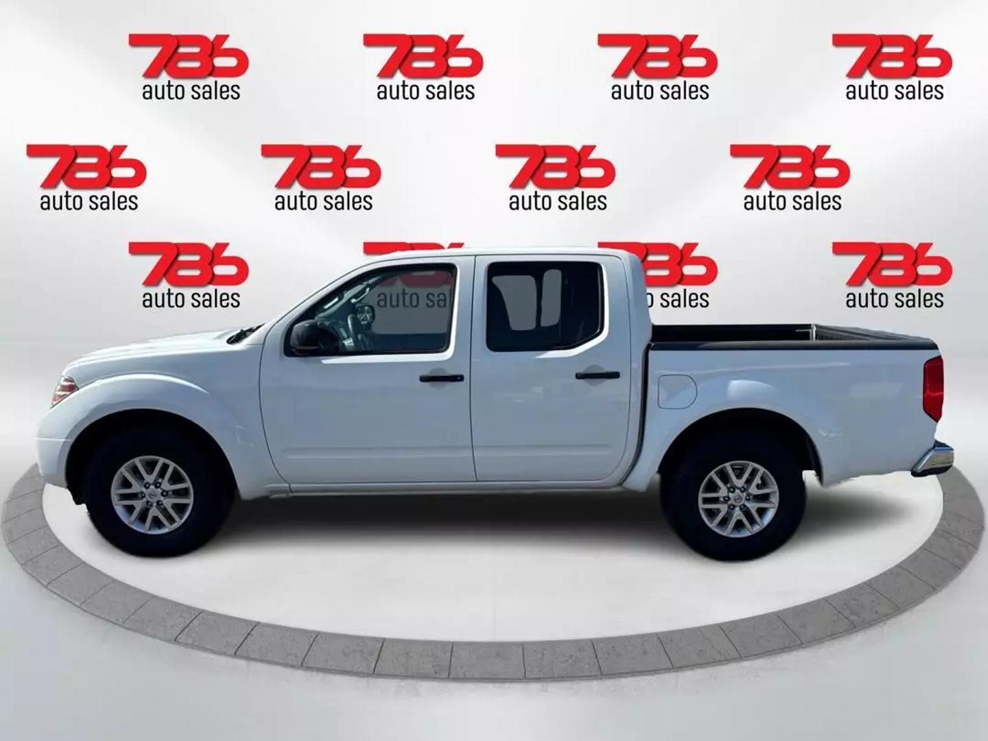 2016 Nissan Frontier SV photo 6