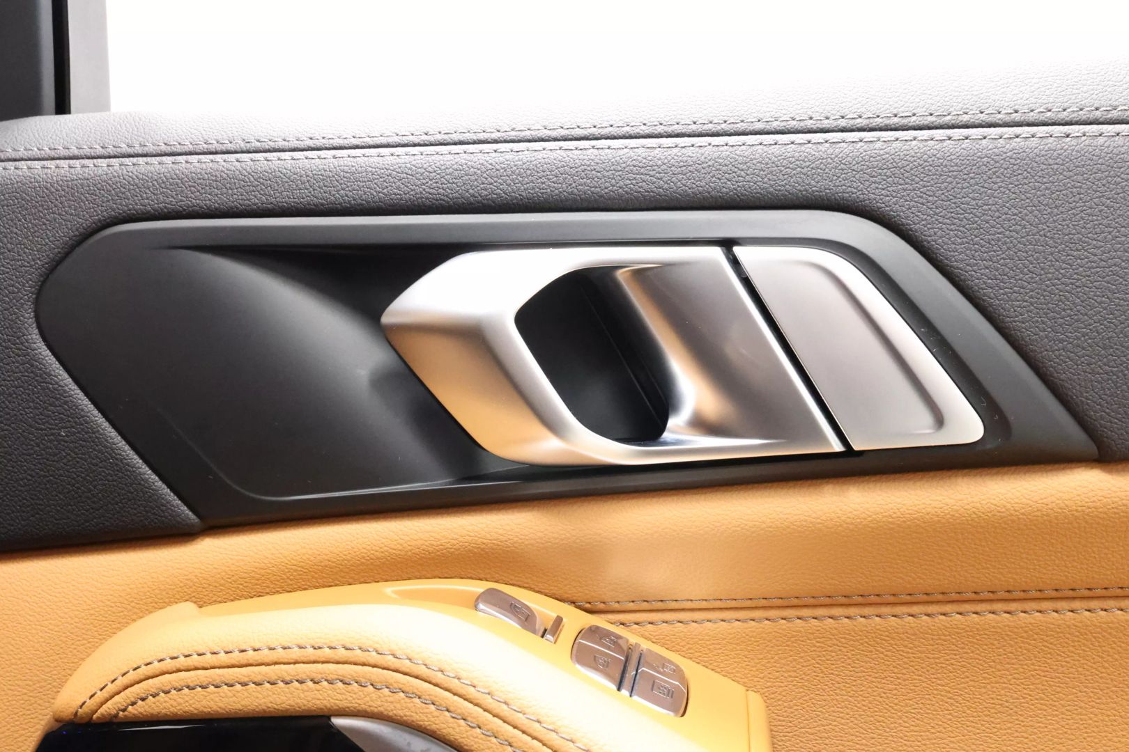 2022 Bmw X7 - Image 74
