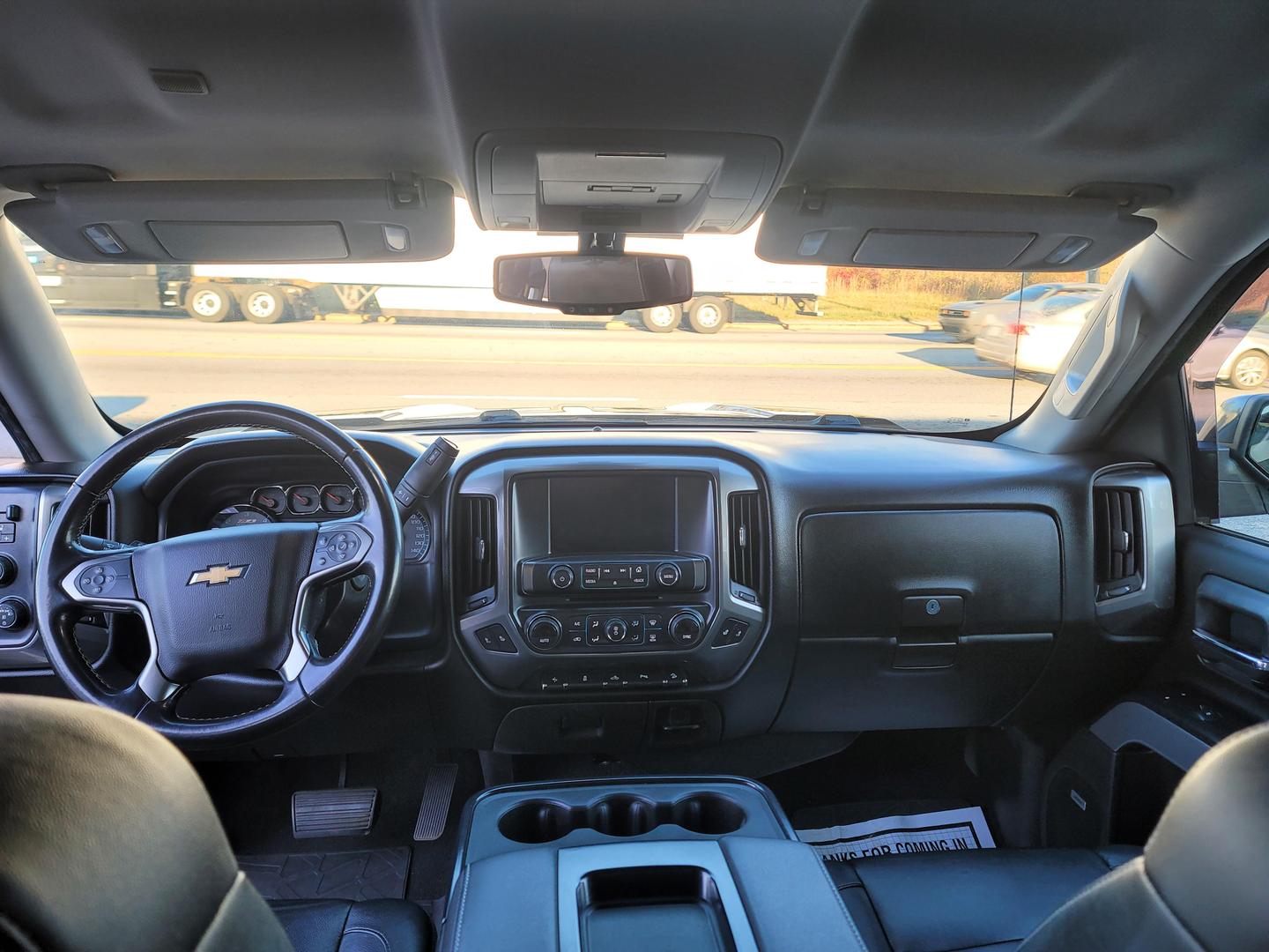 2018 Chevrolet Silverado 1500 LT photo 11