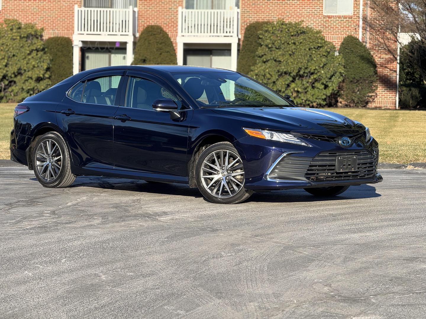 2022 Toyota Camry XLE photo 4