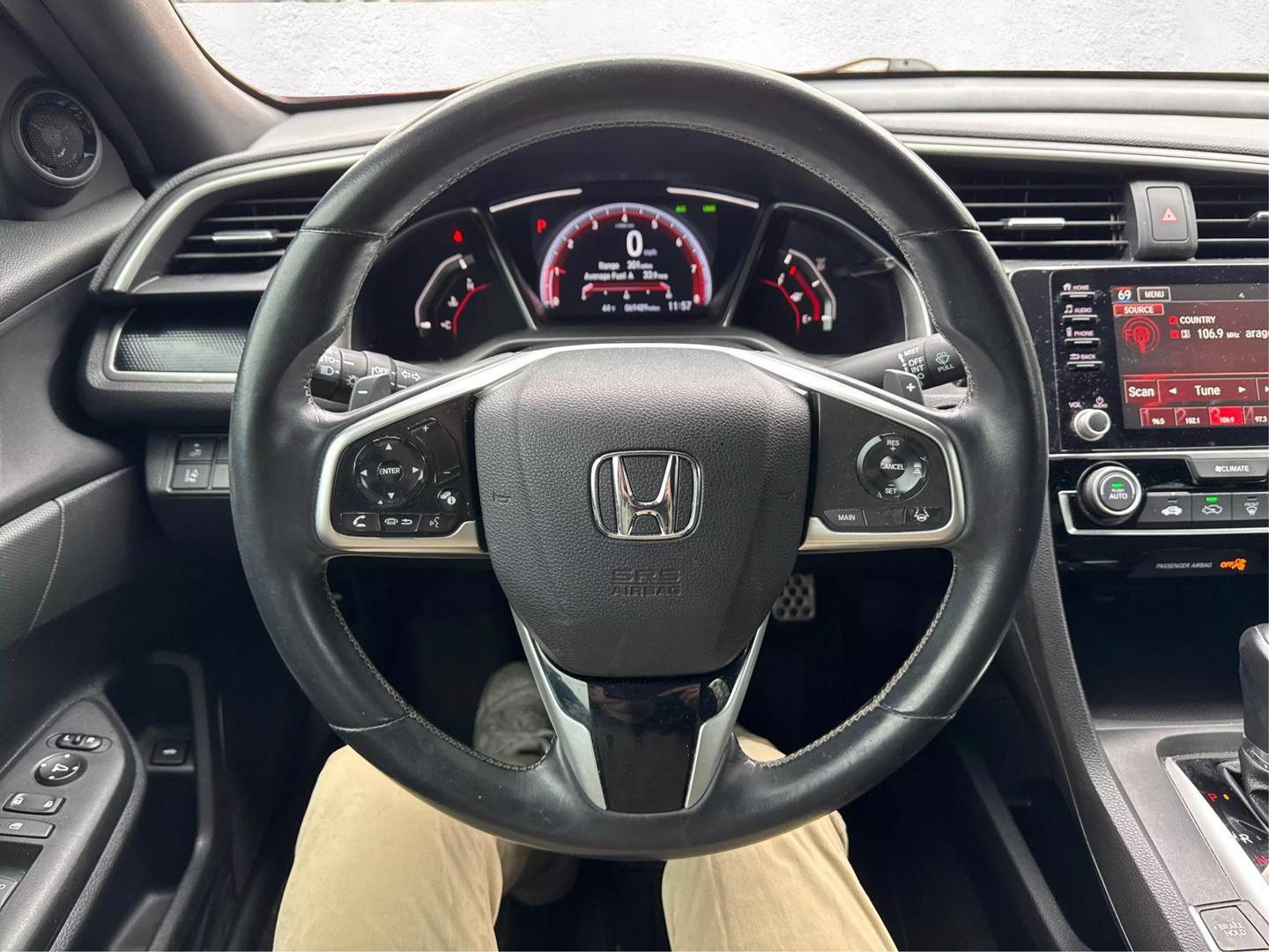 2019 Honda Civic Sport photo 17