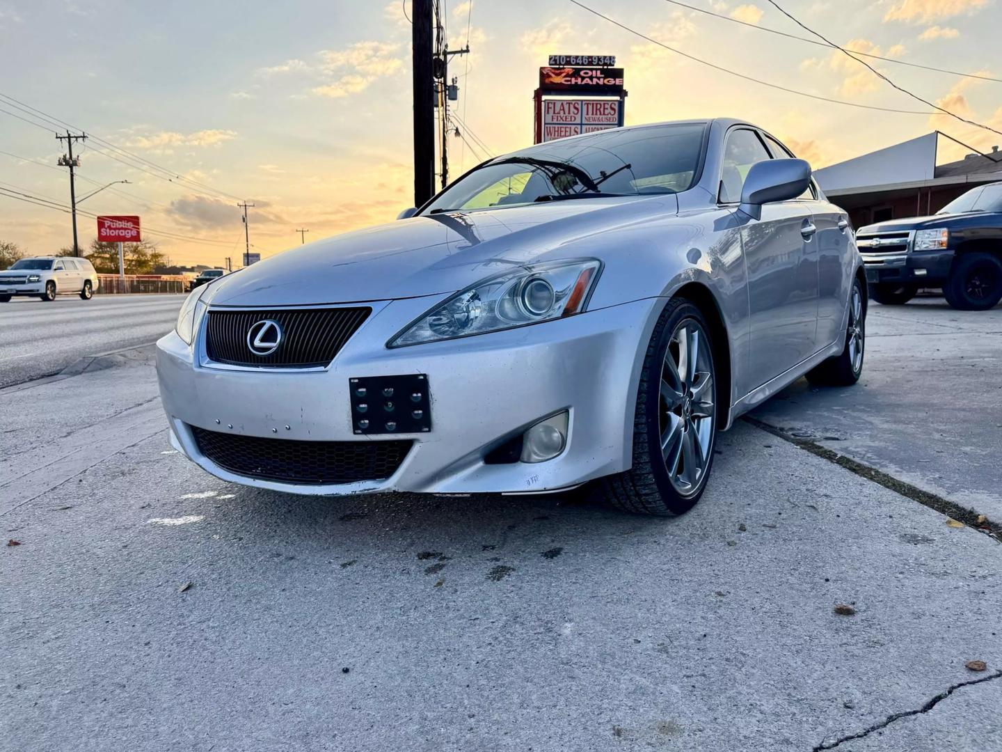 2008 Lexus IS 250 photo 4