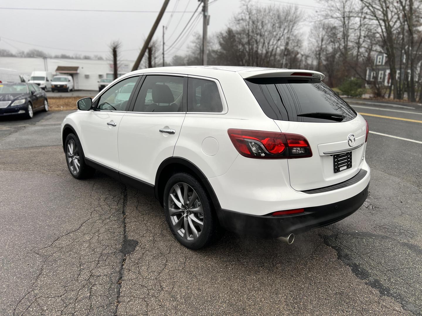 2014 Mazda CX-9 Grand Touring photo 3