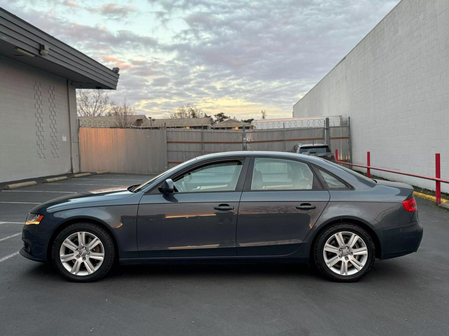 2009 Audi A4 Premium photo 6