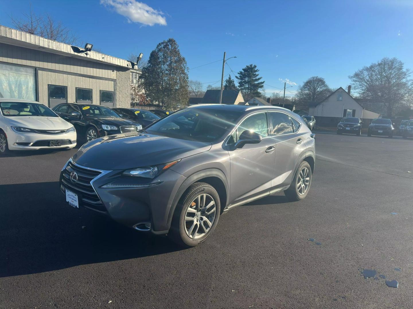 2015 Lexus NX 200t photo 2