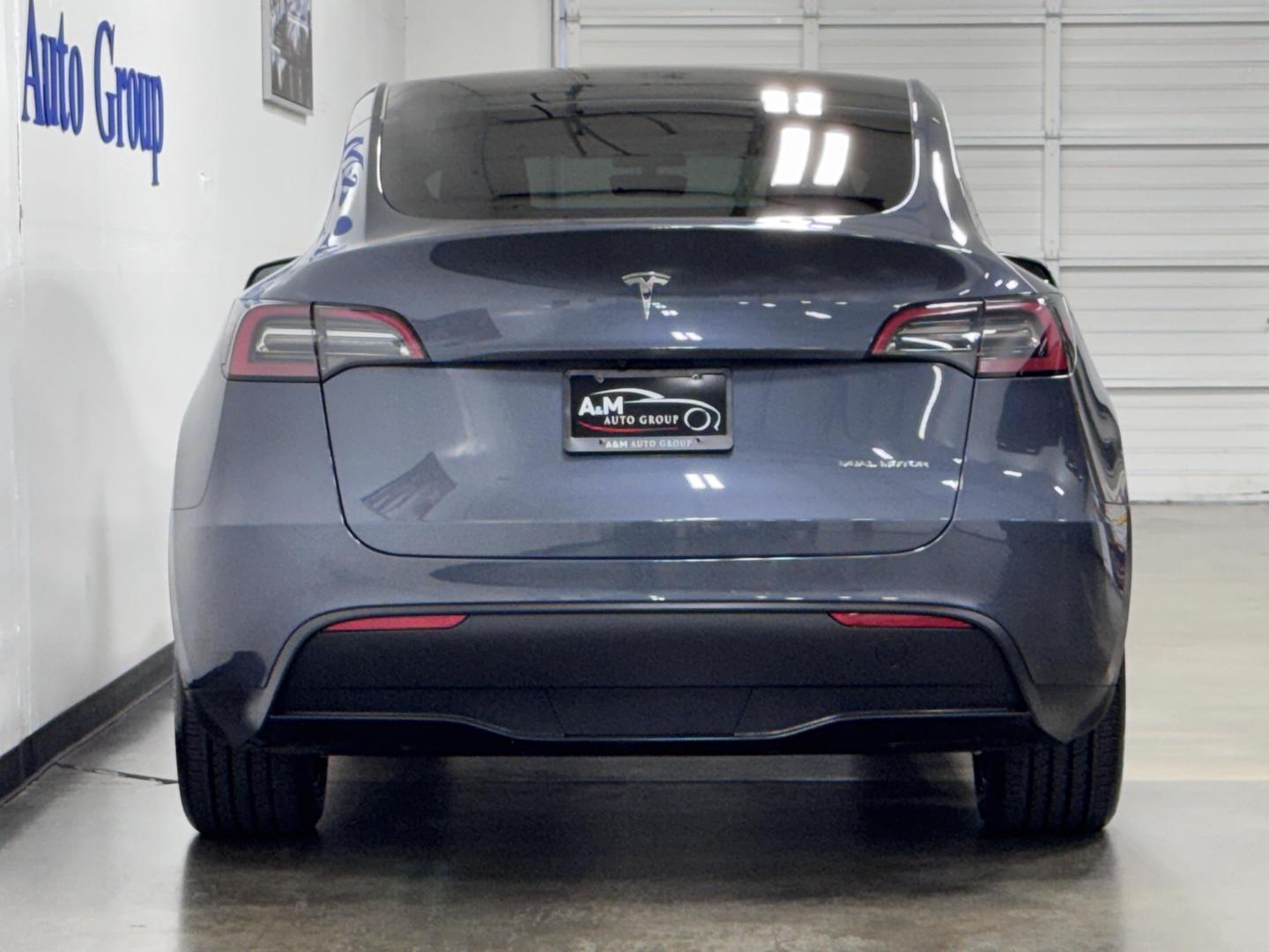 2023 Tesla Model Y Long Range photo 5