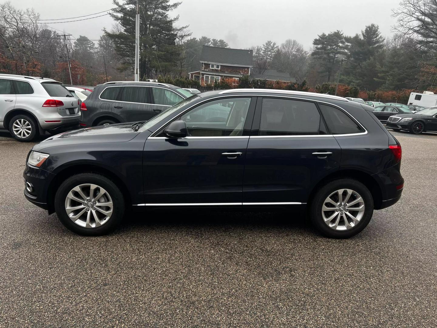 2016 Audi Q5 Premium photo 2