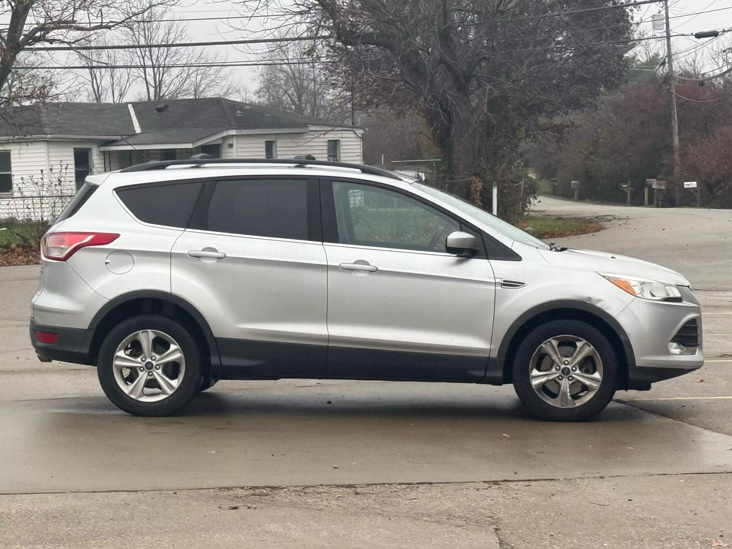 2015 Ford Escape SE photo 8