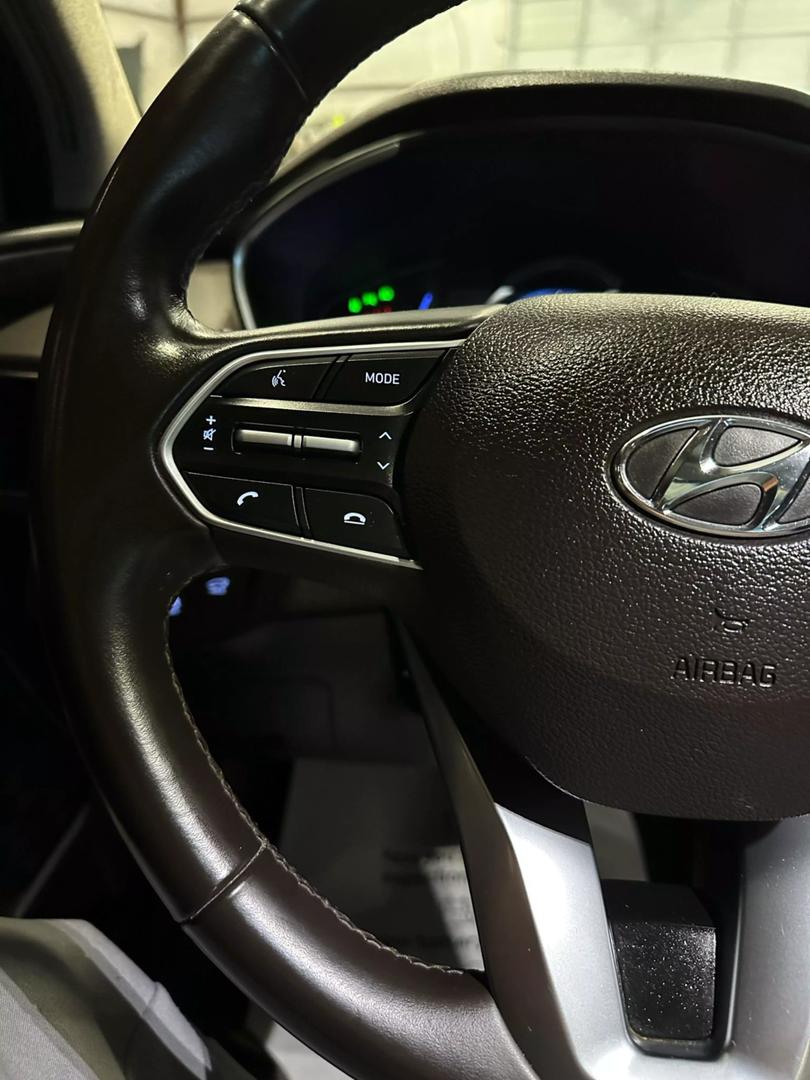 2020 Hyundai Santa Fe SEL photo 18