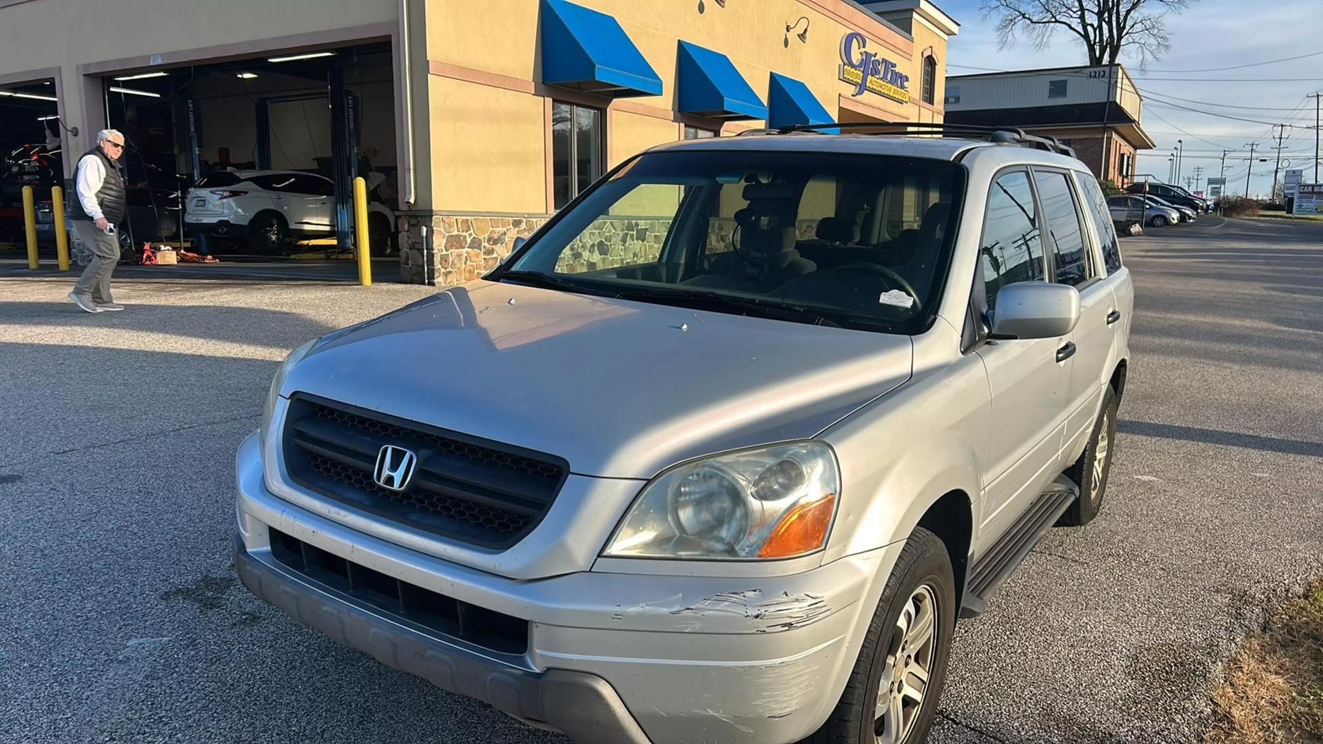 2003 Honda Pilot EX photo 28