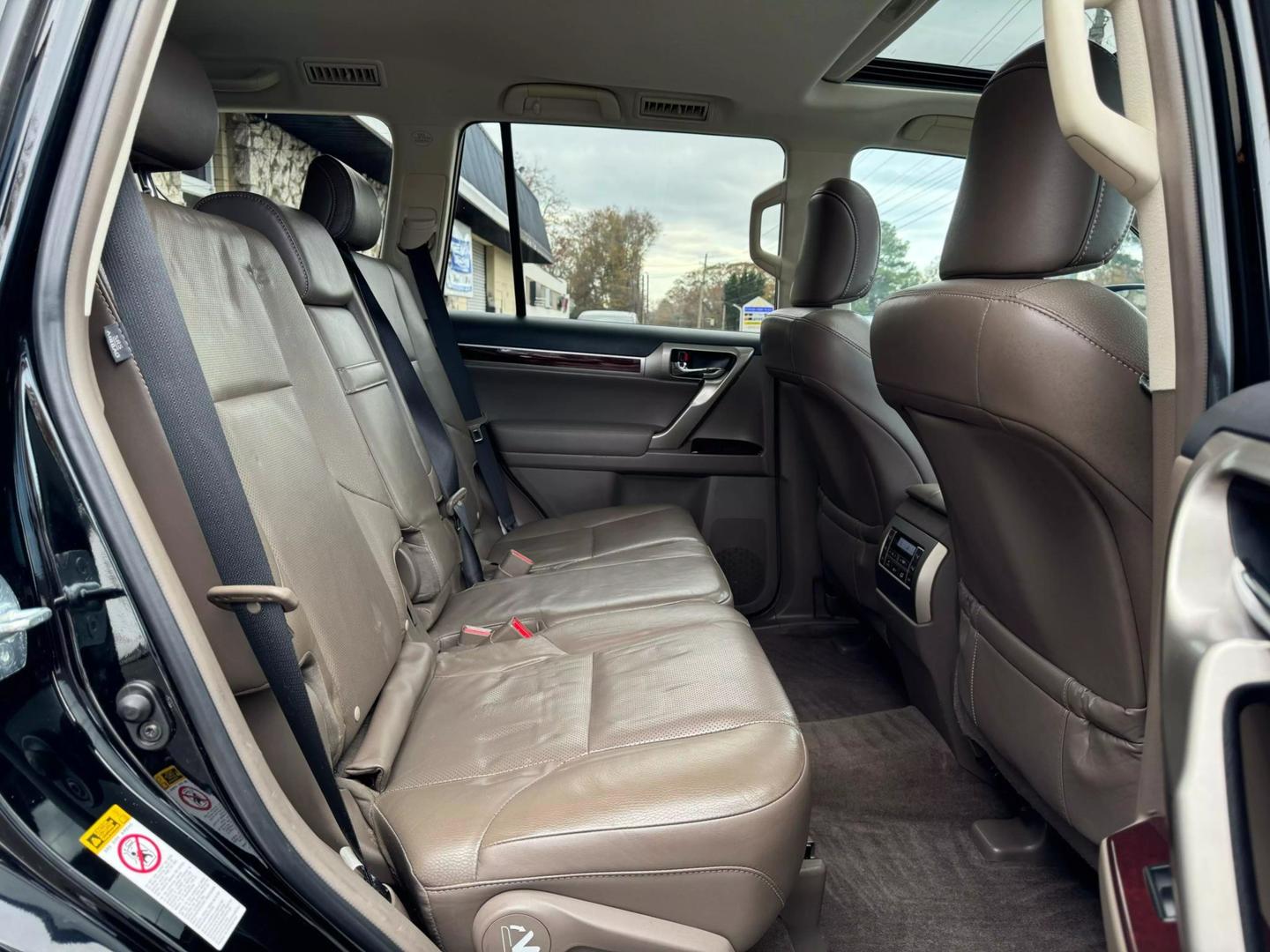 2016 Lexus GX Base photo 29