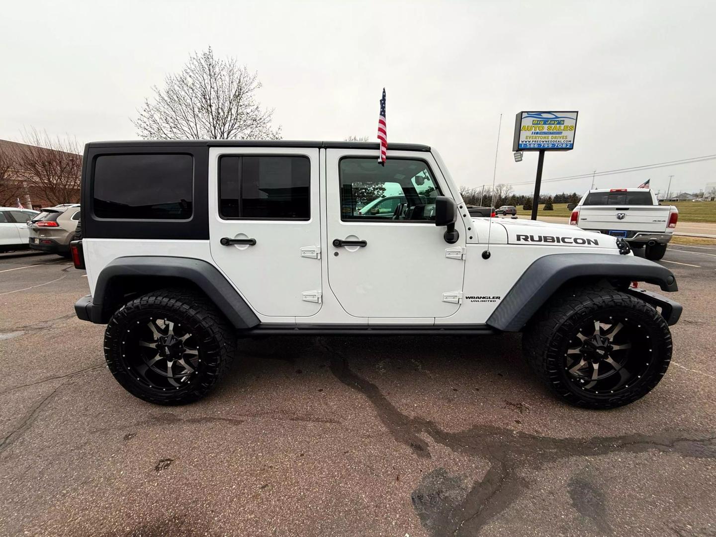 2016 Jeep Wrangler Unlimited Rubicon Hard Rock photo 5