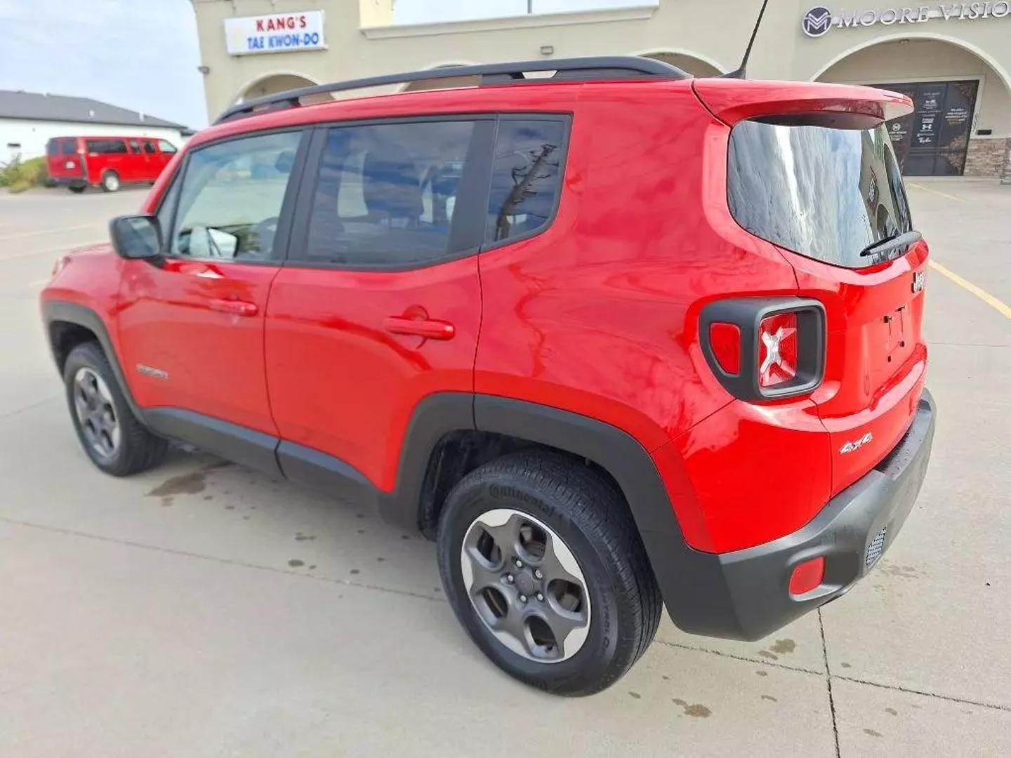 2018 Jeep Renegade Sport photo 6