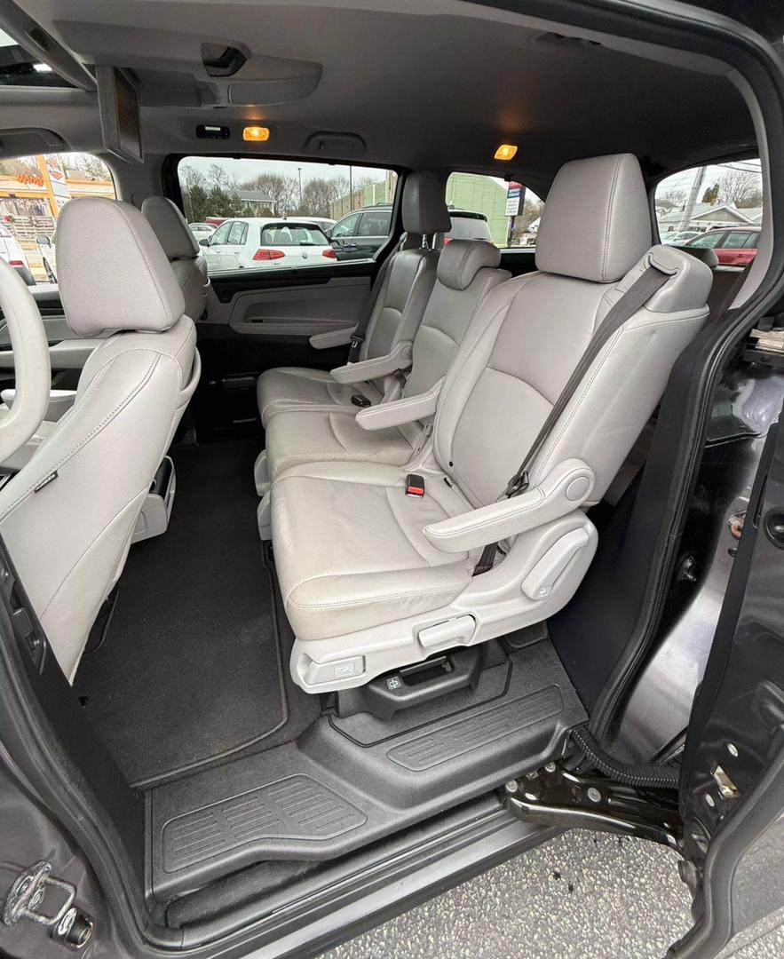 2019 Honda Odyssey EX-L photo 44