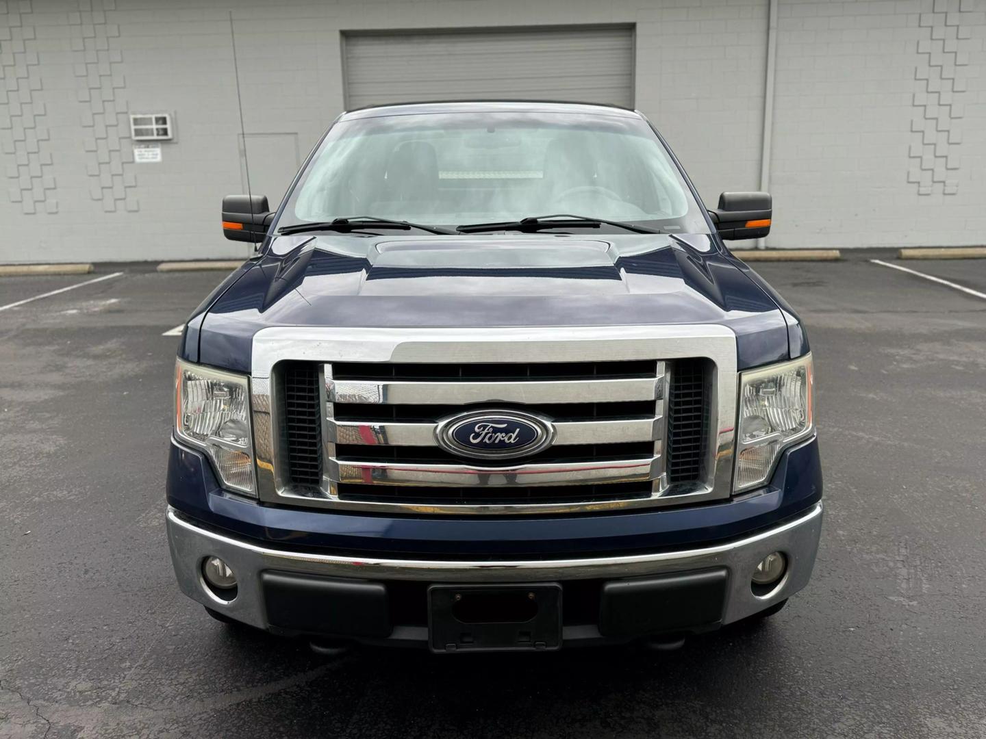 2010 Ford F-150 XL photo 2