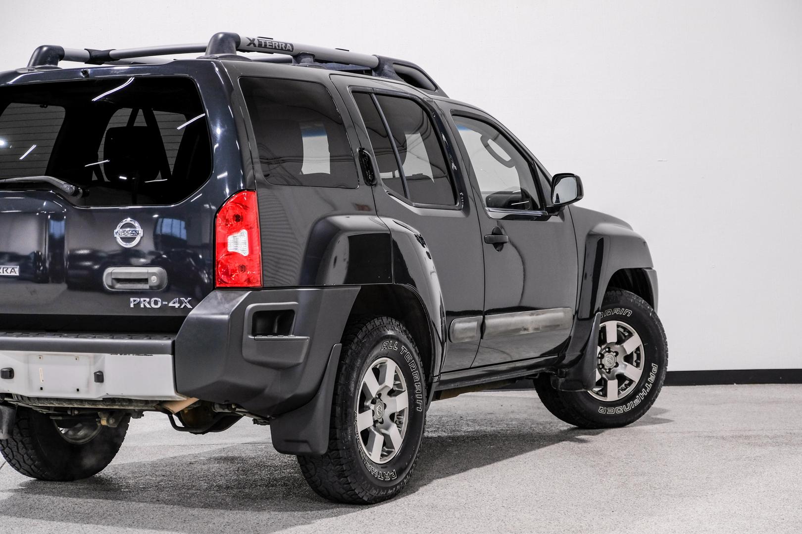 2012 Nissan Xterra Pro-4X photo 13