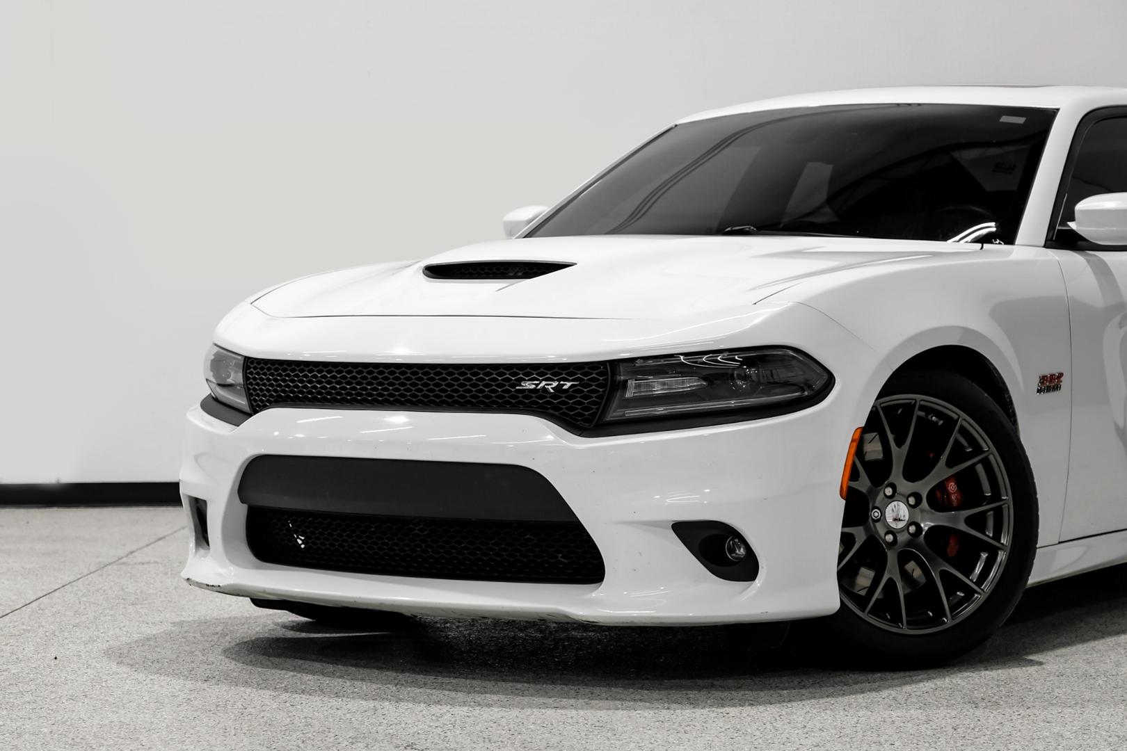 2016 Dodge Charger SRT 392 photo 10