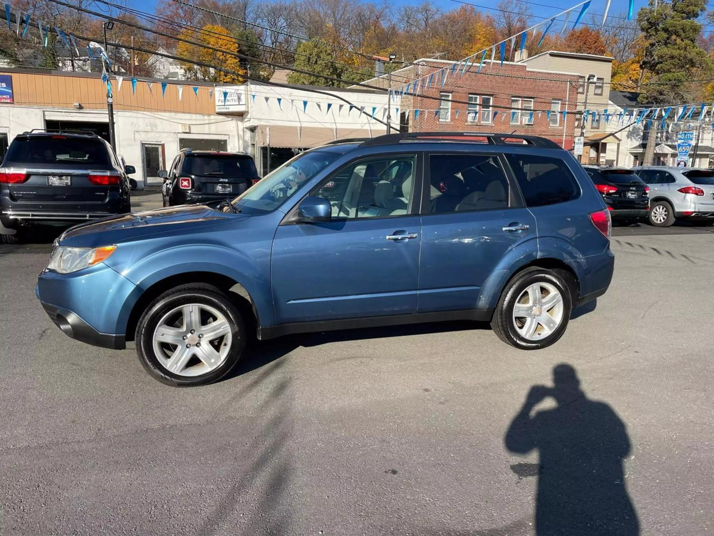 2010 Subaru Forester X Limited photo 9