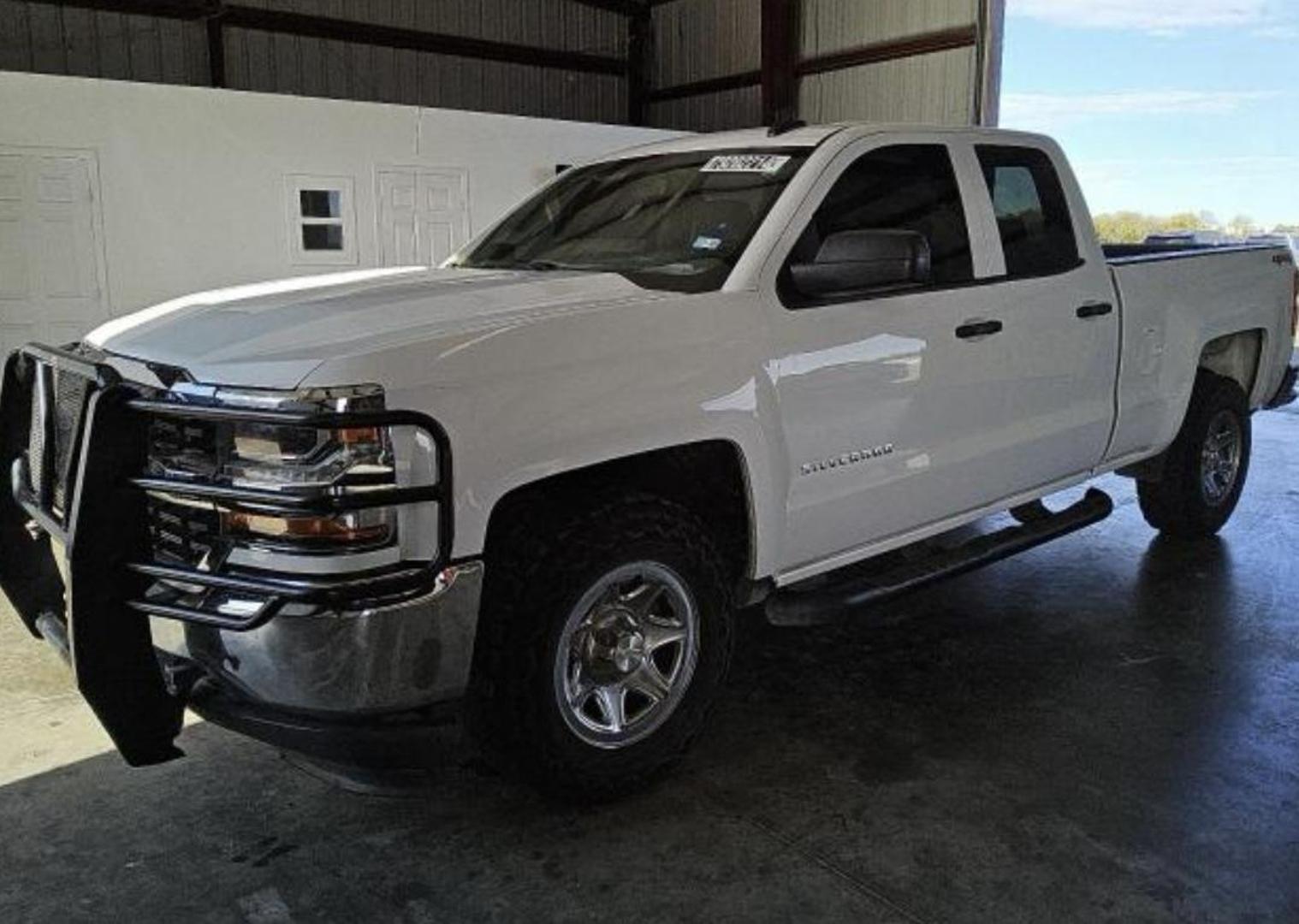 Chevrolet Silverado 1500's photo