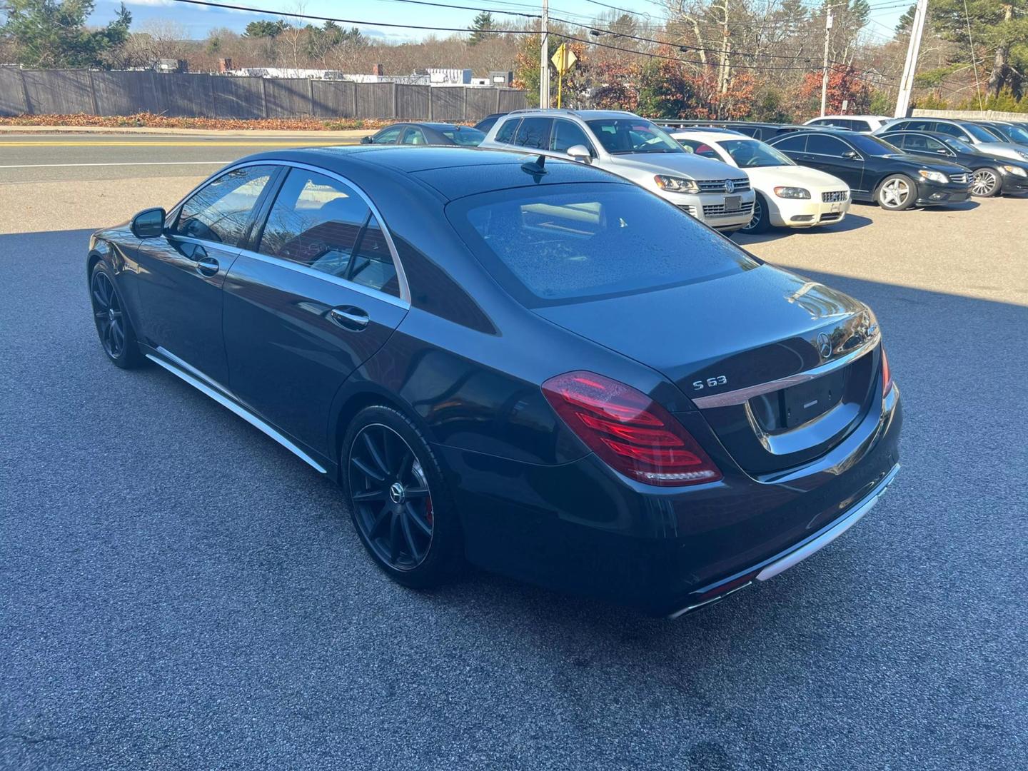 2016 Mercedes-Benz S-Class S63 AMG photo 3