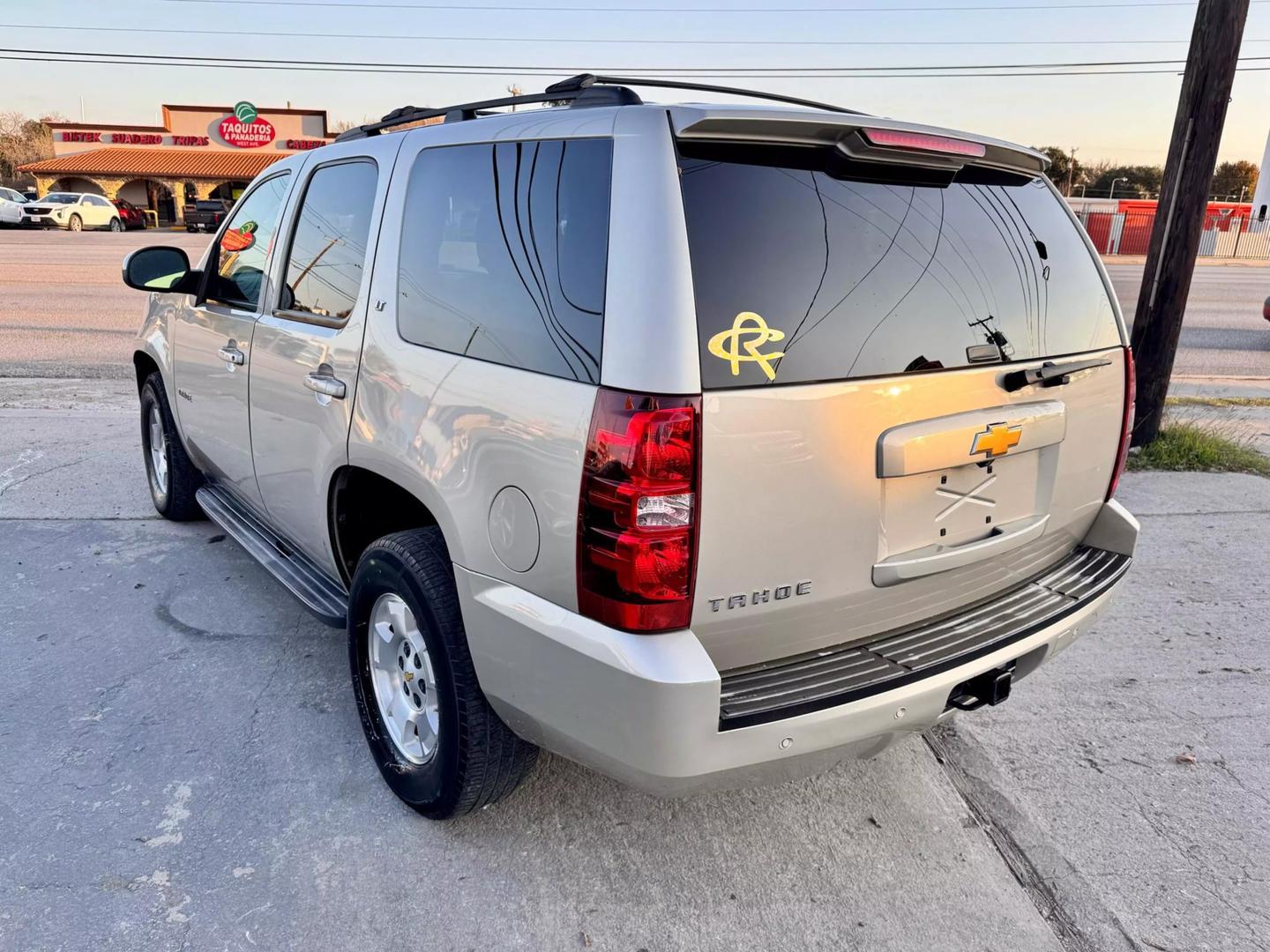 2013 Chevrolet Tahoe LT photo 4