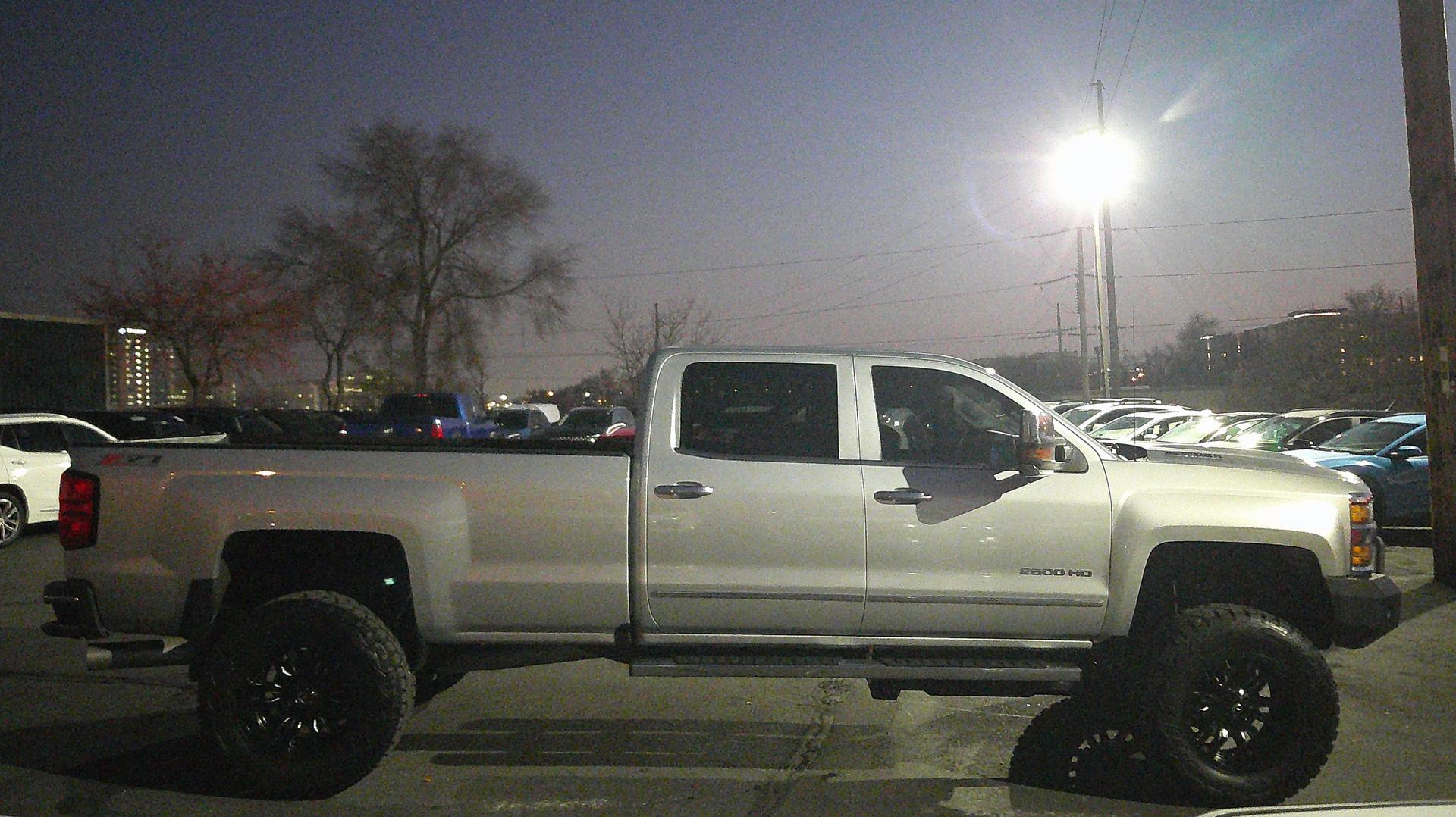 2017 Chevrolet Silverado 2500HD LTZ photo 10