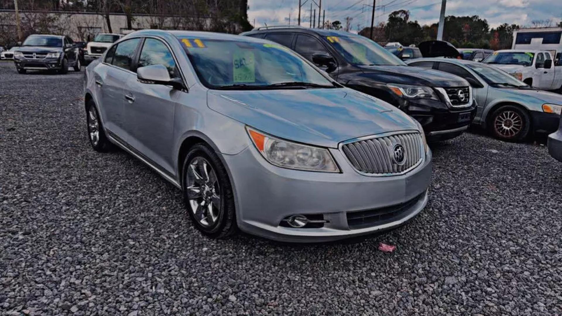 2011 Buick LaCrosse CXL photo 2