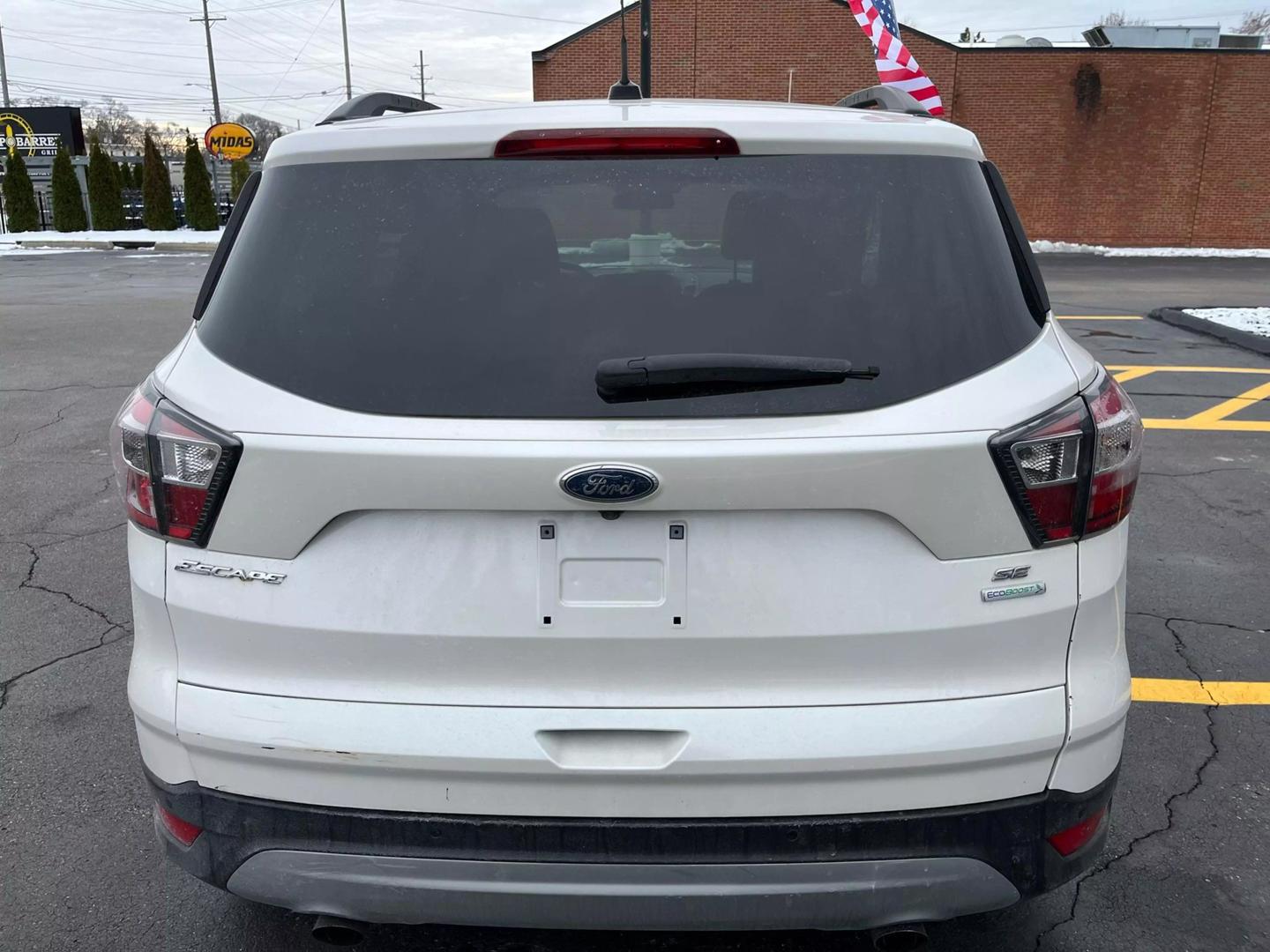 2017 Ford Escape SE photo 10