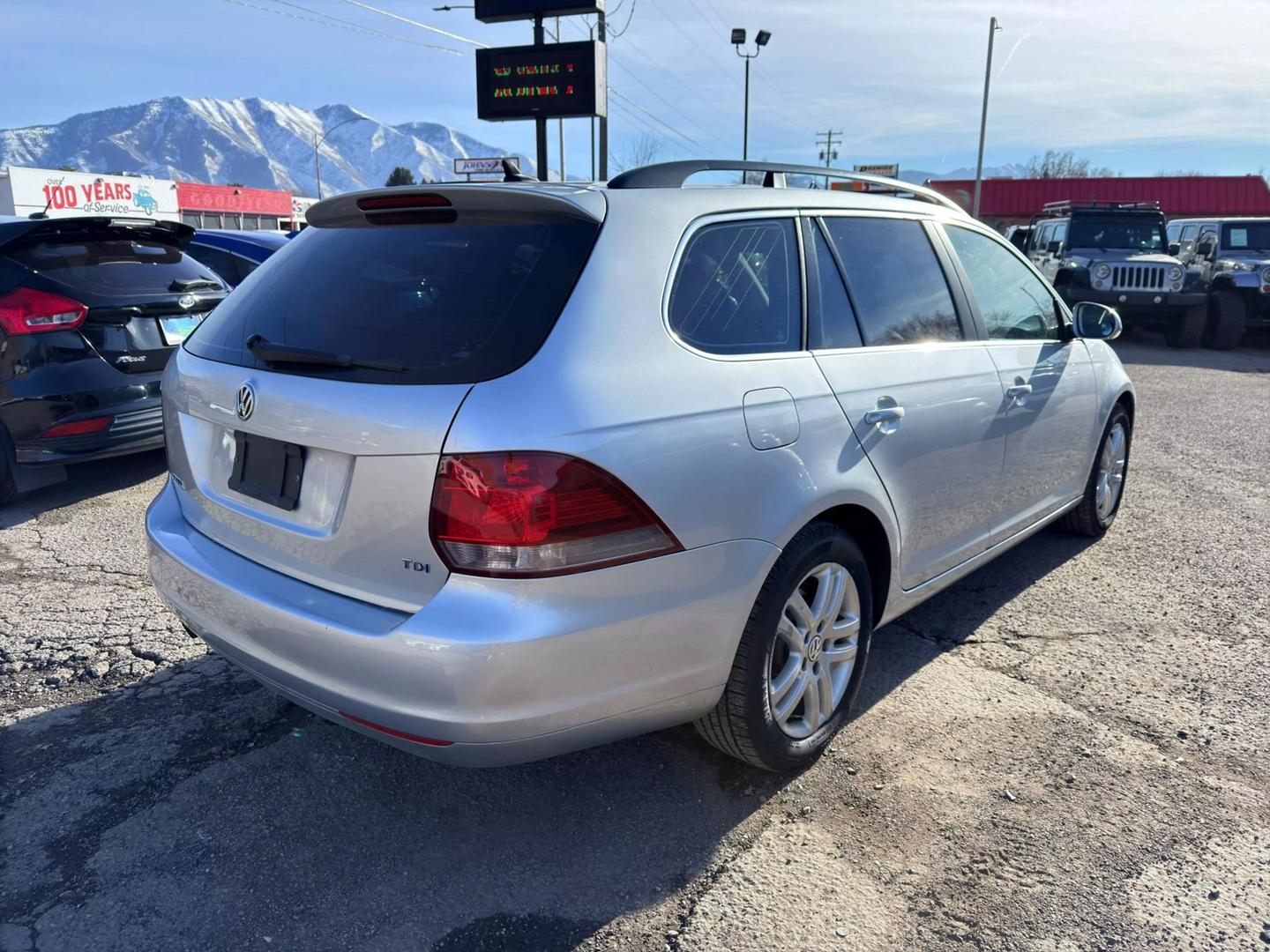 2013 Volkswagen Jetta SportWagen TDI photo 42