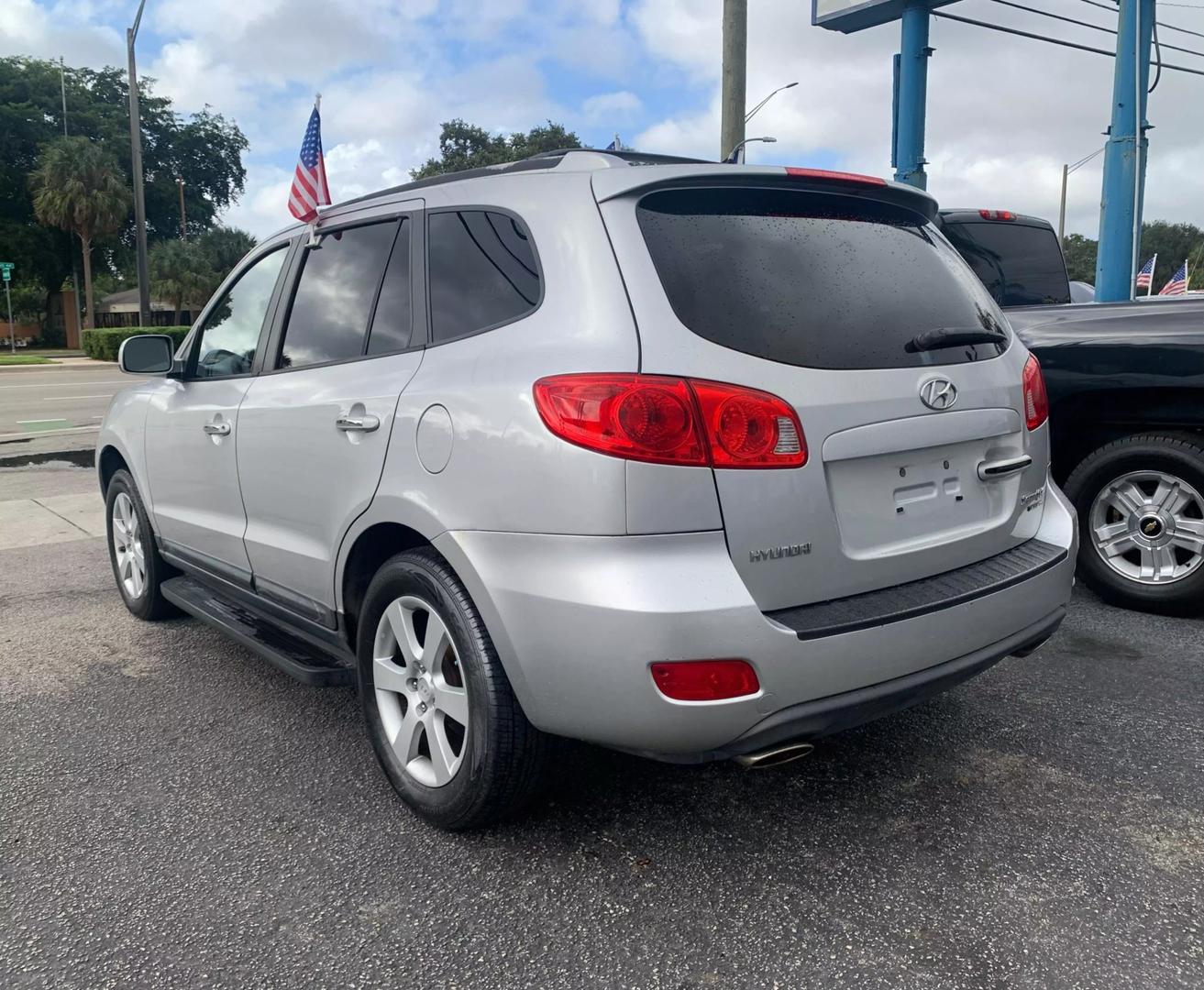 2009 Hyundai Santa Fe SE photo 8