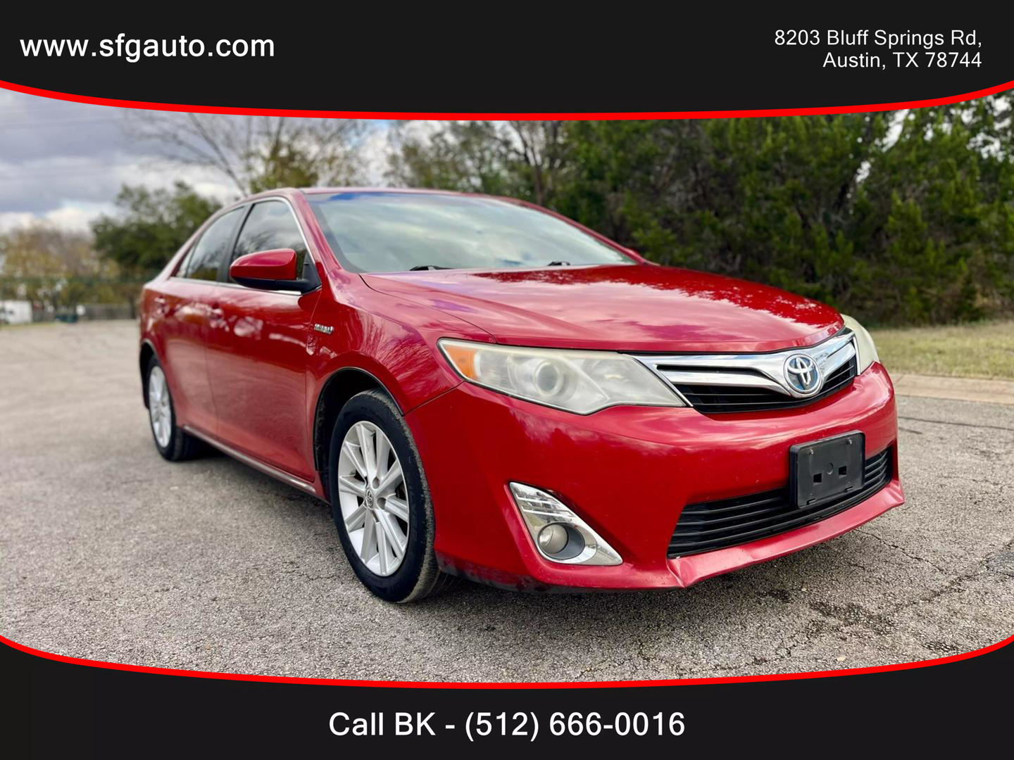 2014 Toyota Camry XLE Hybrid photo 3