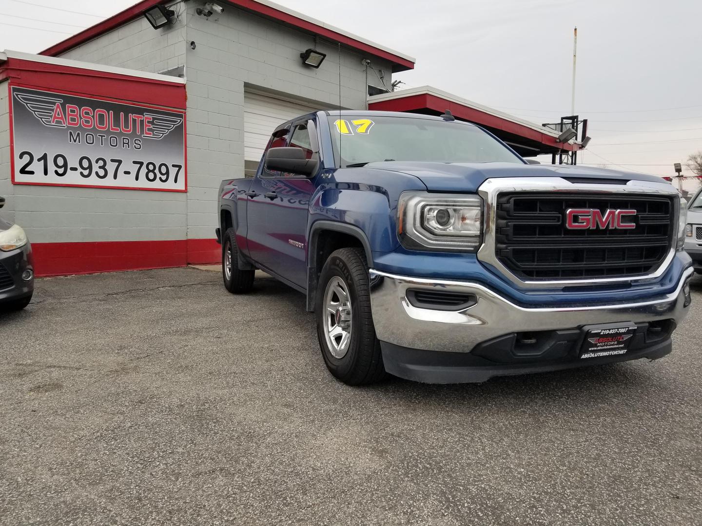 GMC Sierra 1500's photo