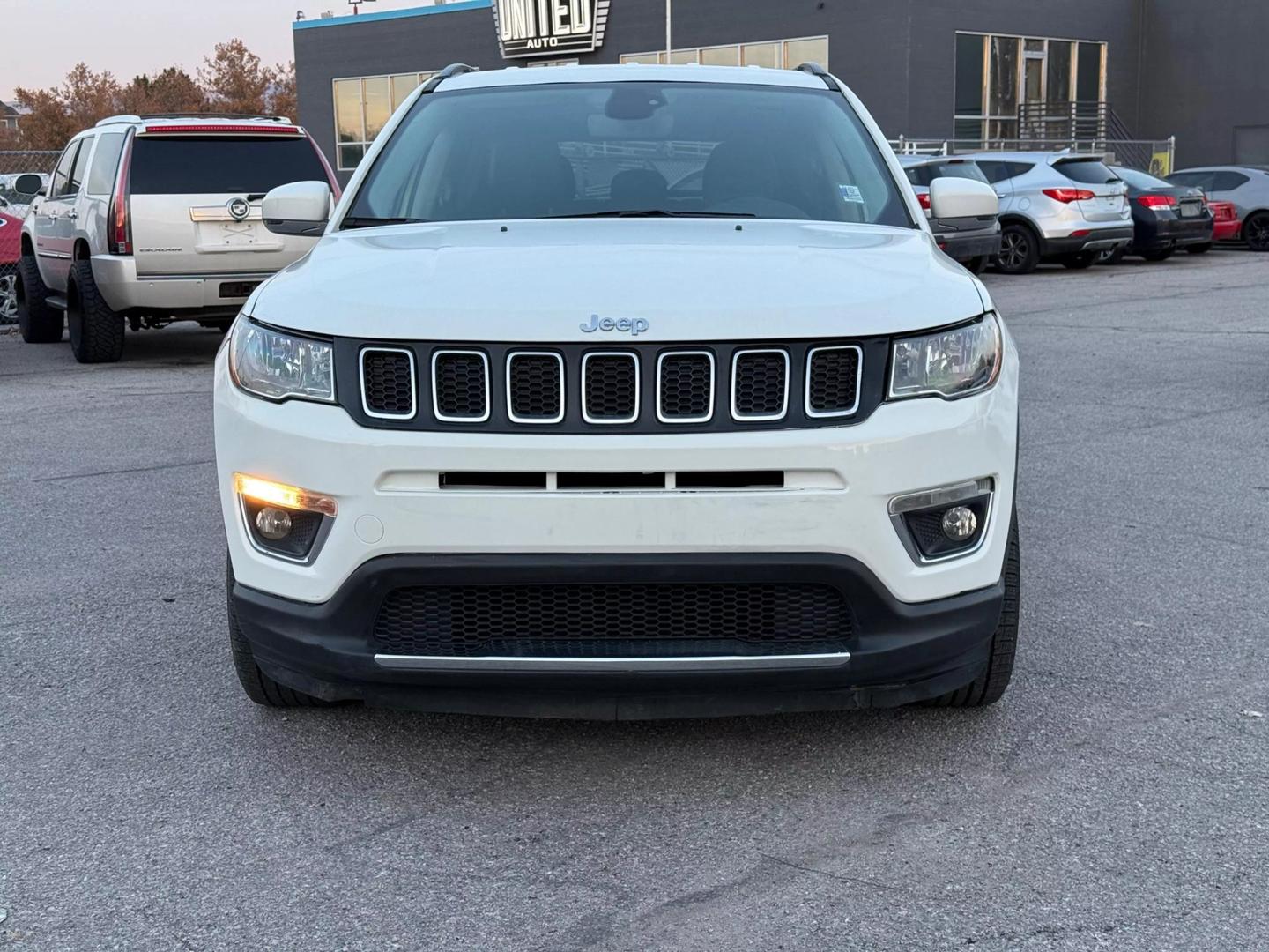 2019 Jeep Compass Limited photo 2