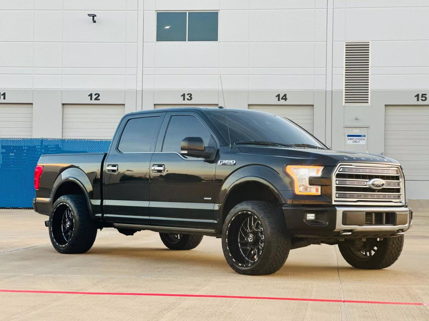 2017 Ford F-150 Limited photo 10