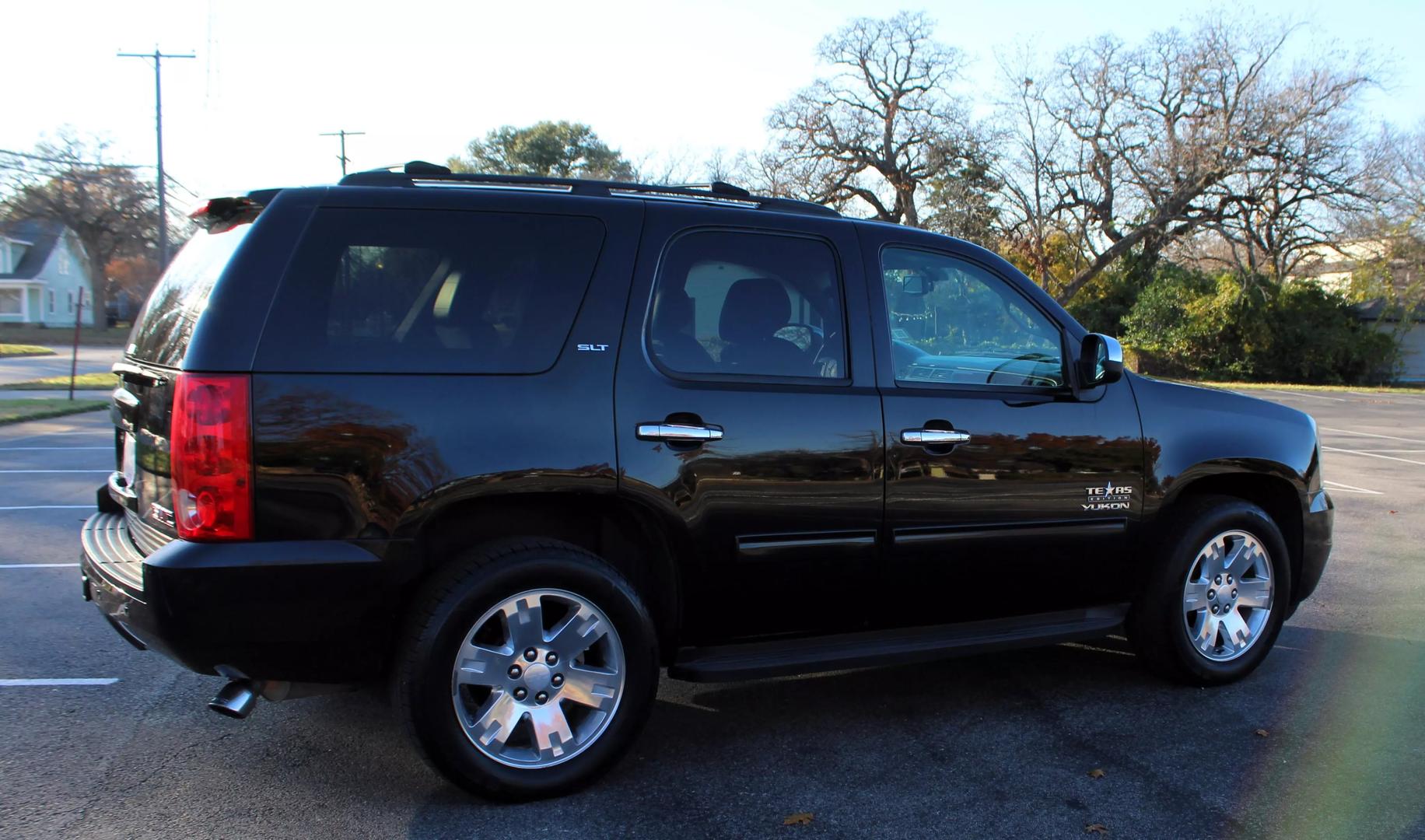 2014 GMC Yukon SLT photo 12