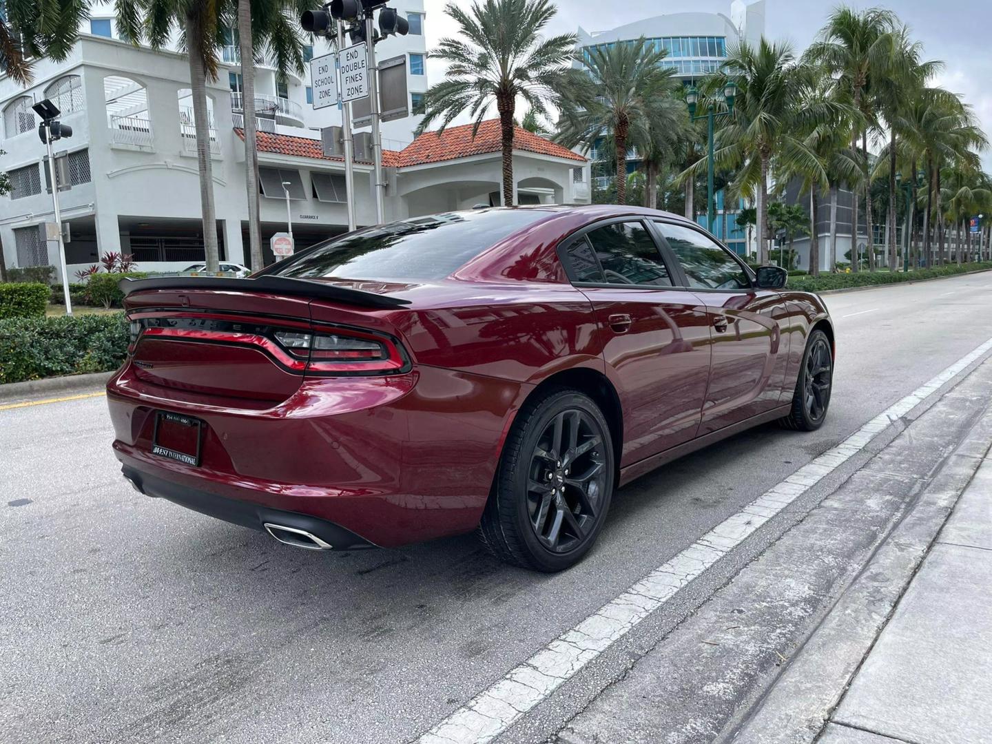 2022 Dodge Charger SXT photo 6