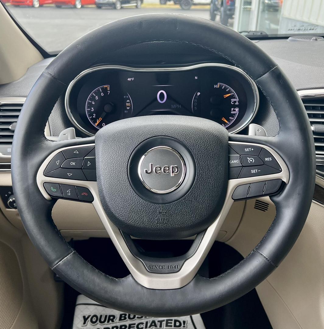 2014 Jeep Grand Cherokee Limited photo 17