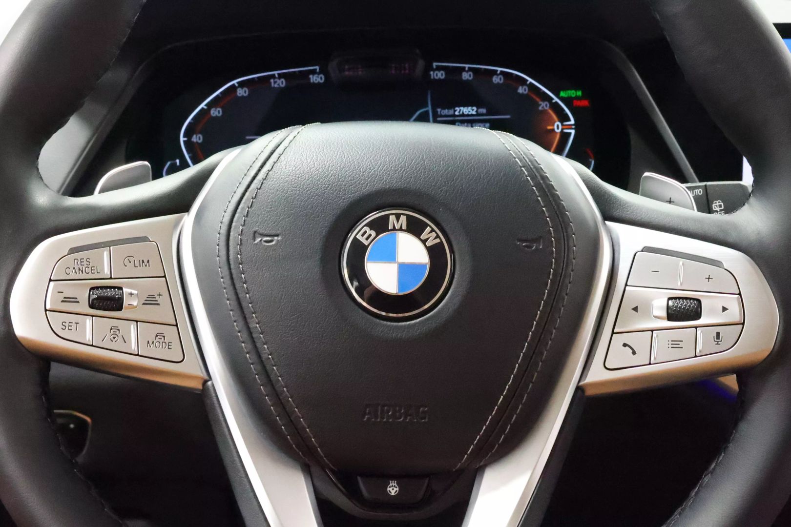 2022 Bmw X7 - Image 22