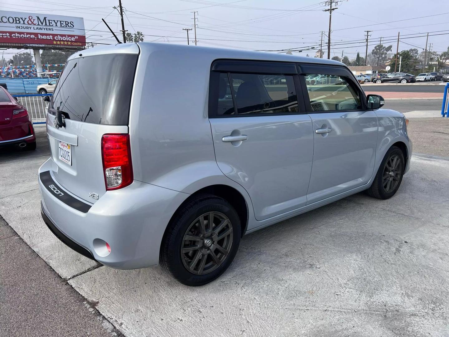 2013 Scion xB null photo 5